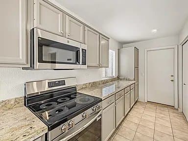 Tempe House: 447 W Calle Monte Vista
