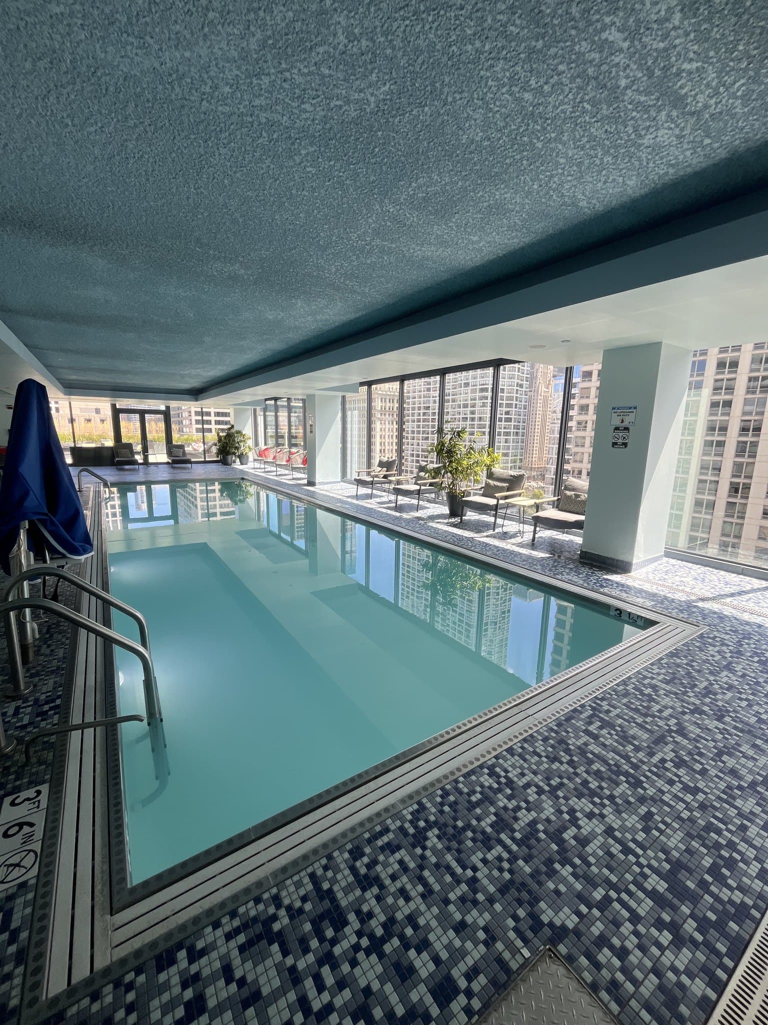 Chicago Condo: 19 E Grand Ave