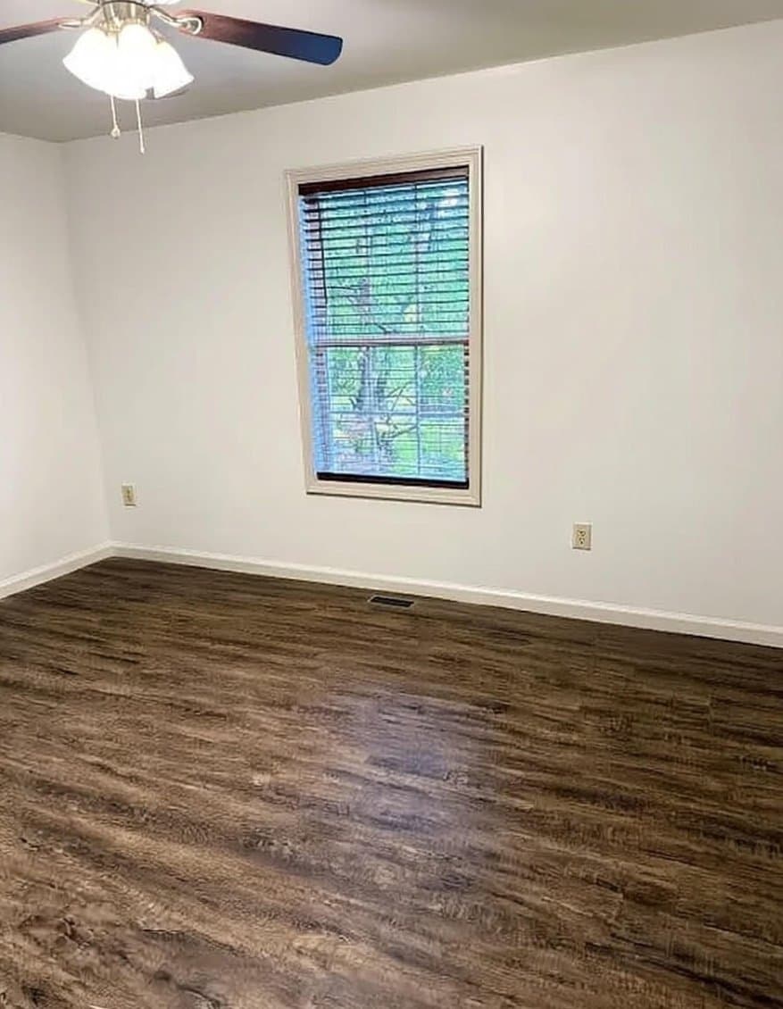 Elizabethton Townhome: 660 Jena Beth
