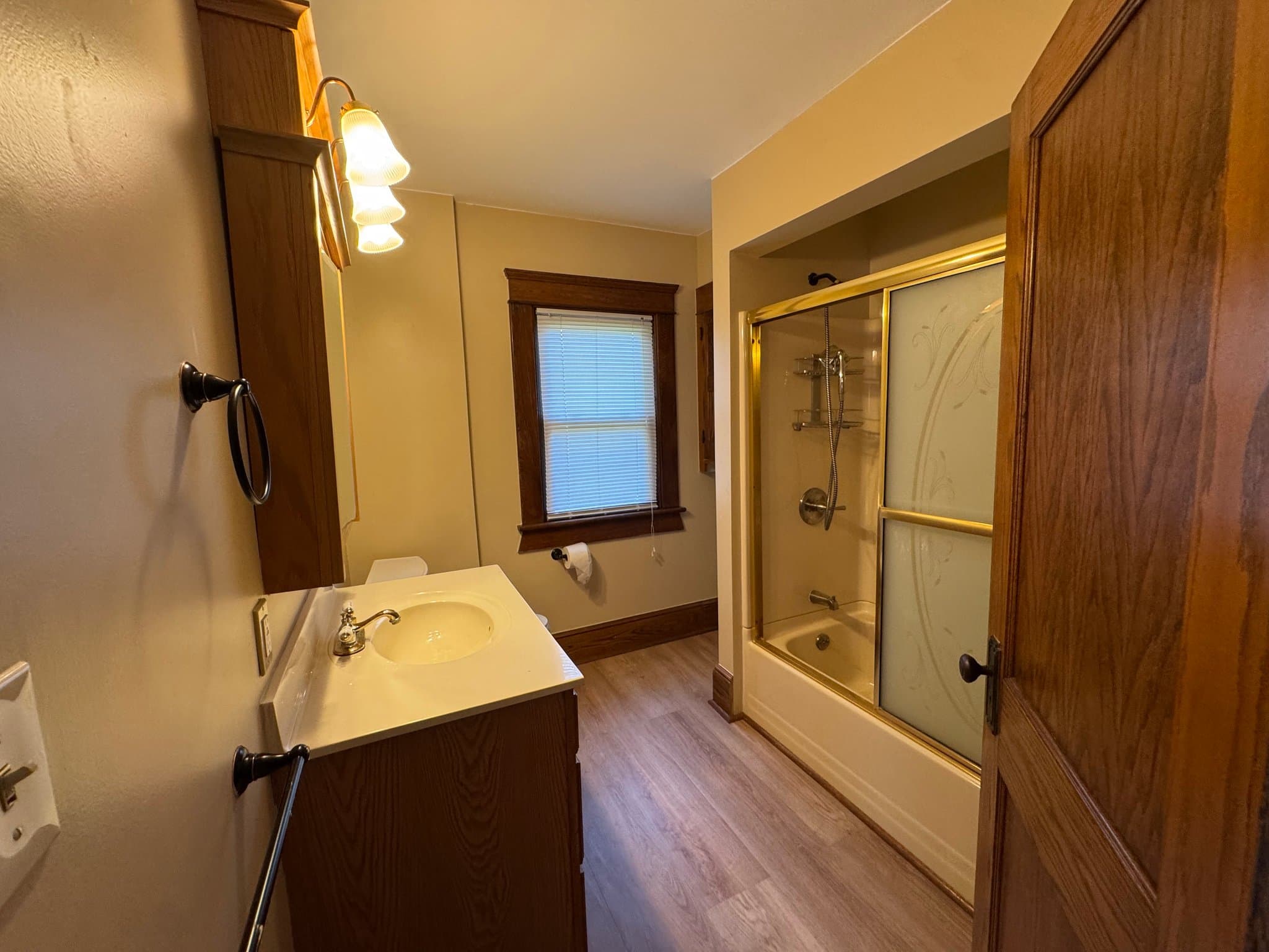 Norton House: 4028 S Medina Line Road