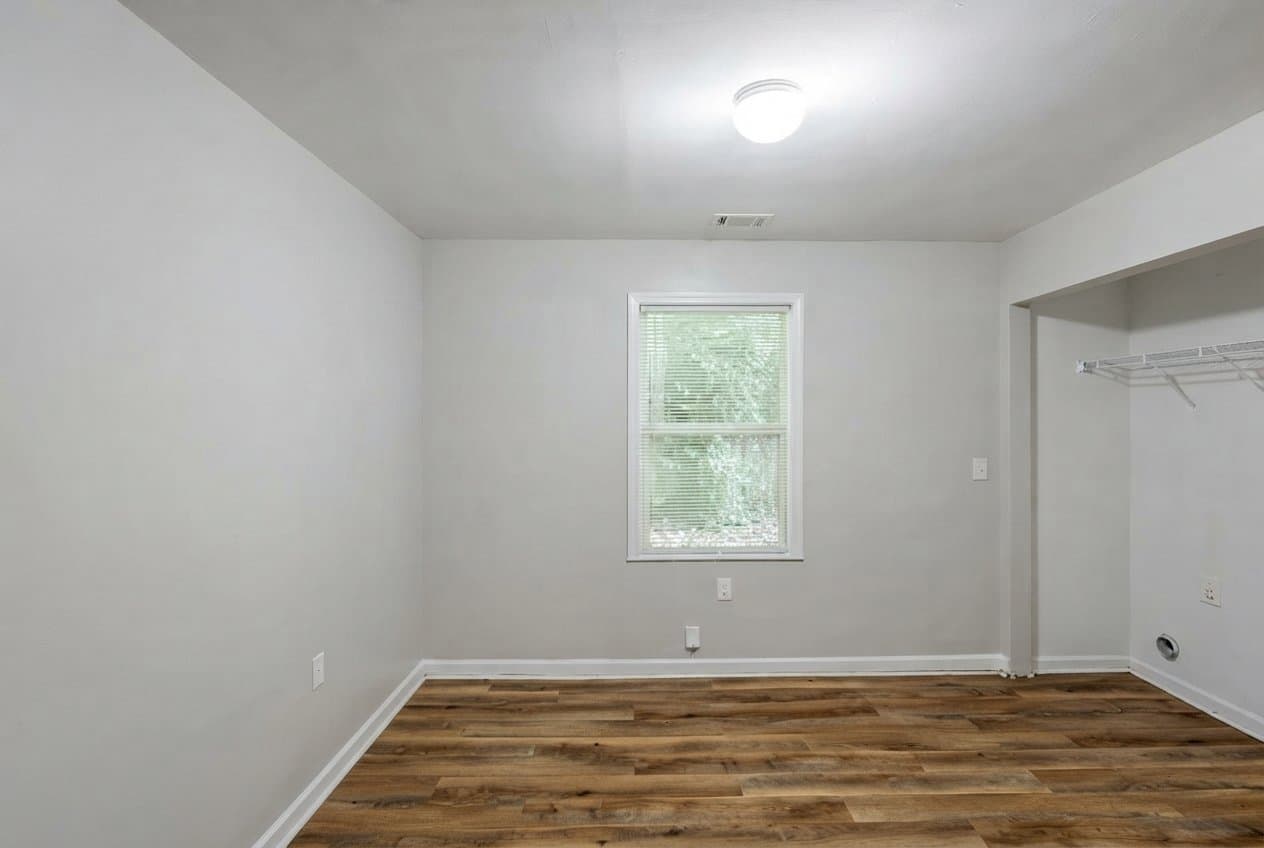 Atlanta House: 1808 Arkose Dr SE