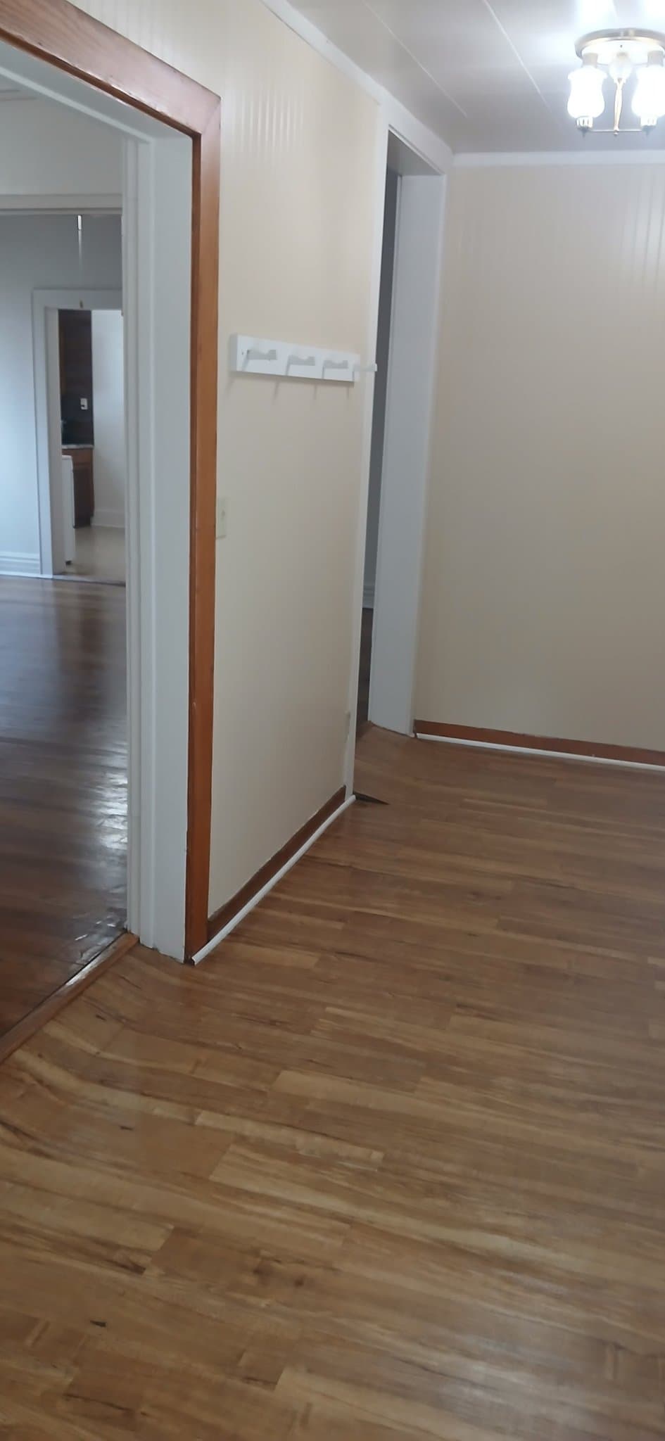 West Lafayette House: 424A Dodge St