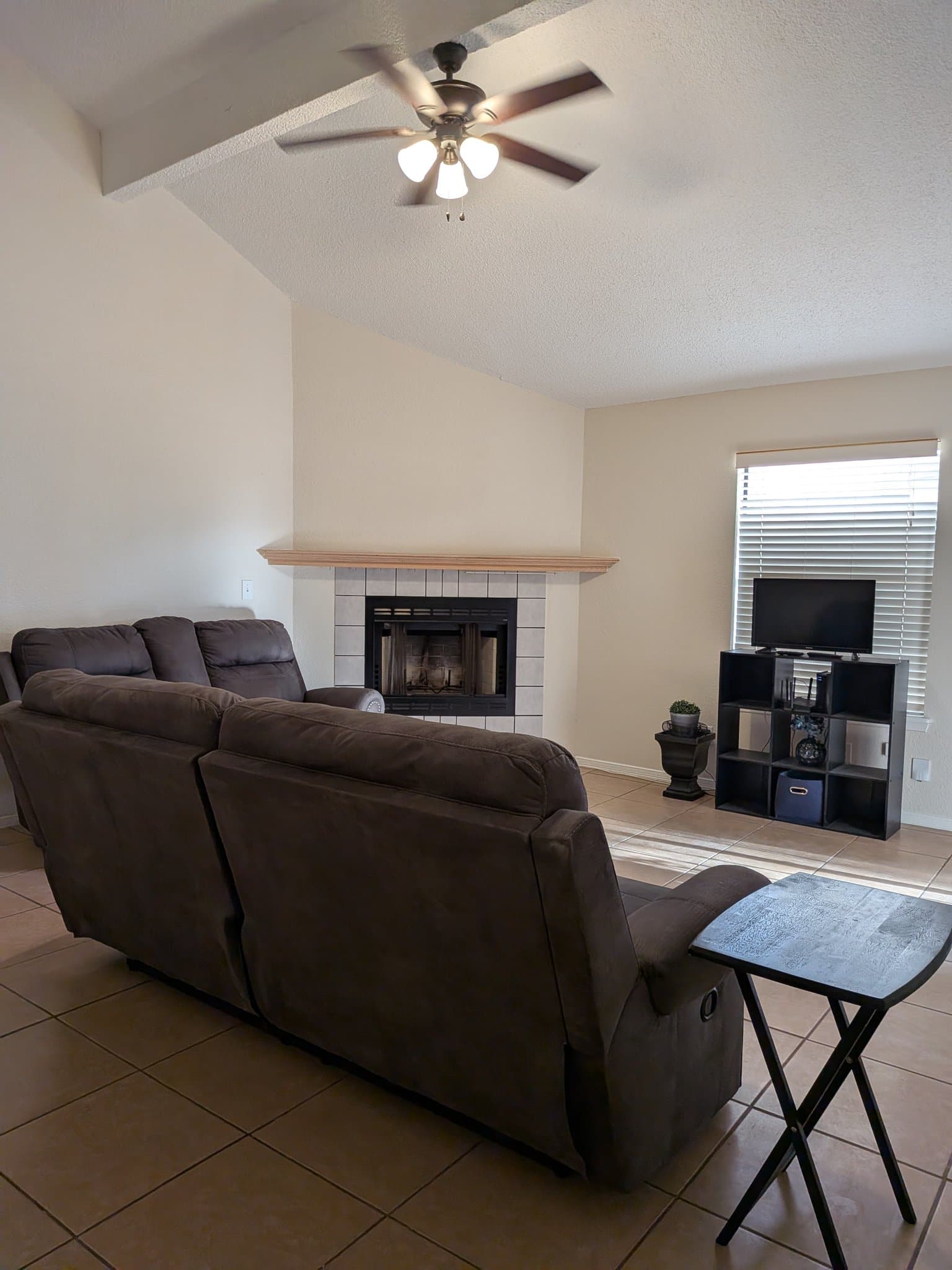 El Paso Single Room: 2429 Alan Duncan Lane