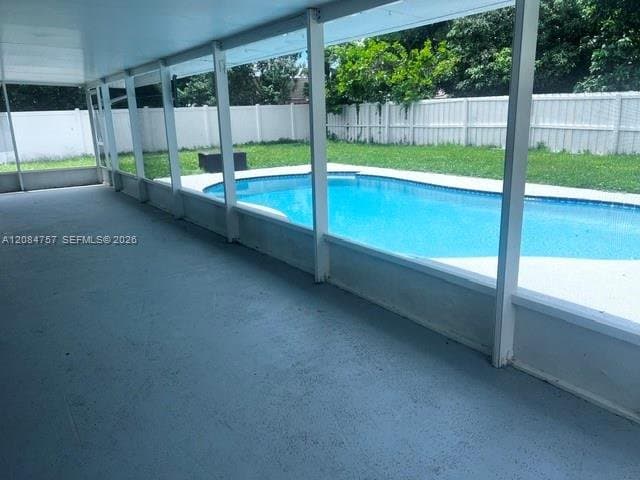 Royal Palm Beach House: 100 Prado st