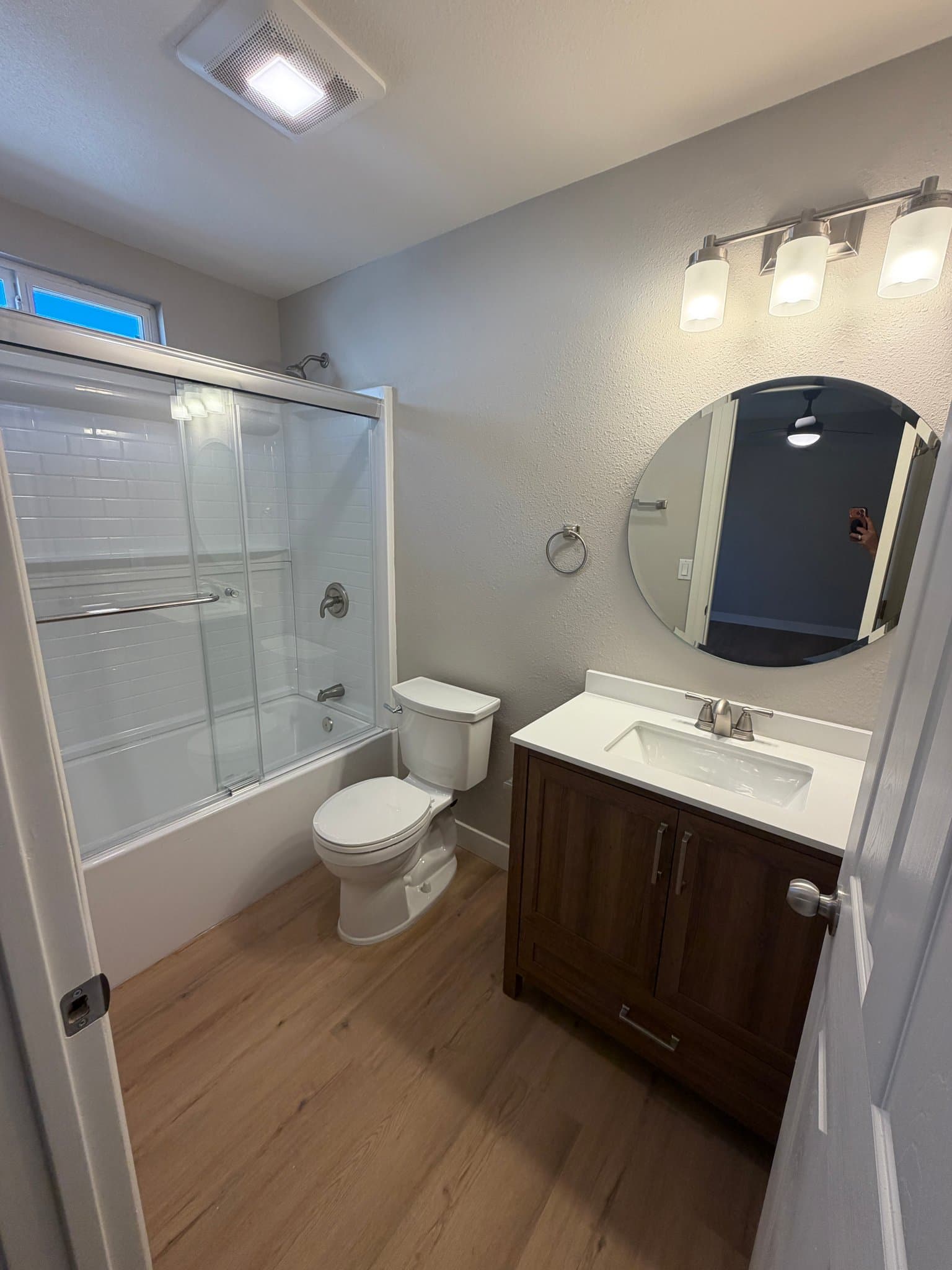 San Diego House: 1383 Wystone Dr.