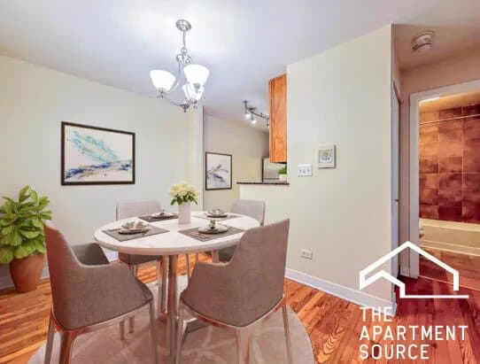 Chicago Apartment: 625 West Wrightwood Avenue #502 Chicago, IL 60614