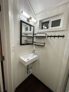 Port Orchard Other: 1724 SE Lincoln Ave #105