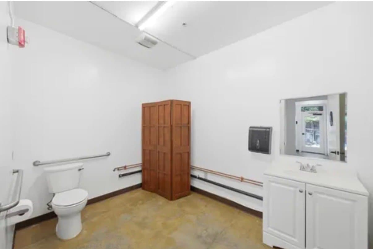 Sacramento Other: 1304 19th St