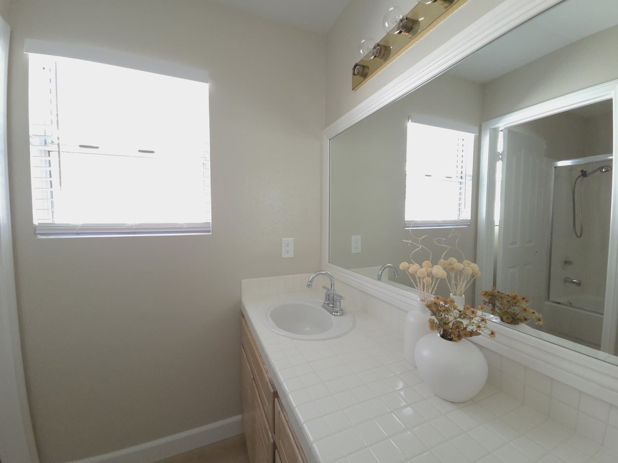 San Diego House: 14188 Capewood Ln