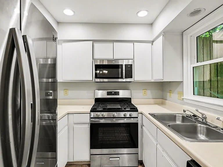 Raleigh Townhome: 5645 Hamstead Xing
