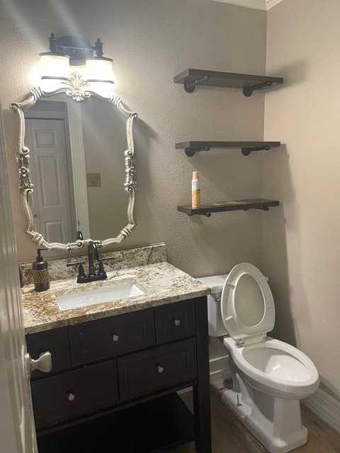 Lewisville Condo: 106 Oakbrook Dr