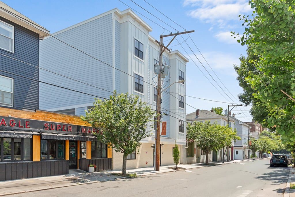 Providence Condo: 113 Ives