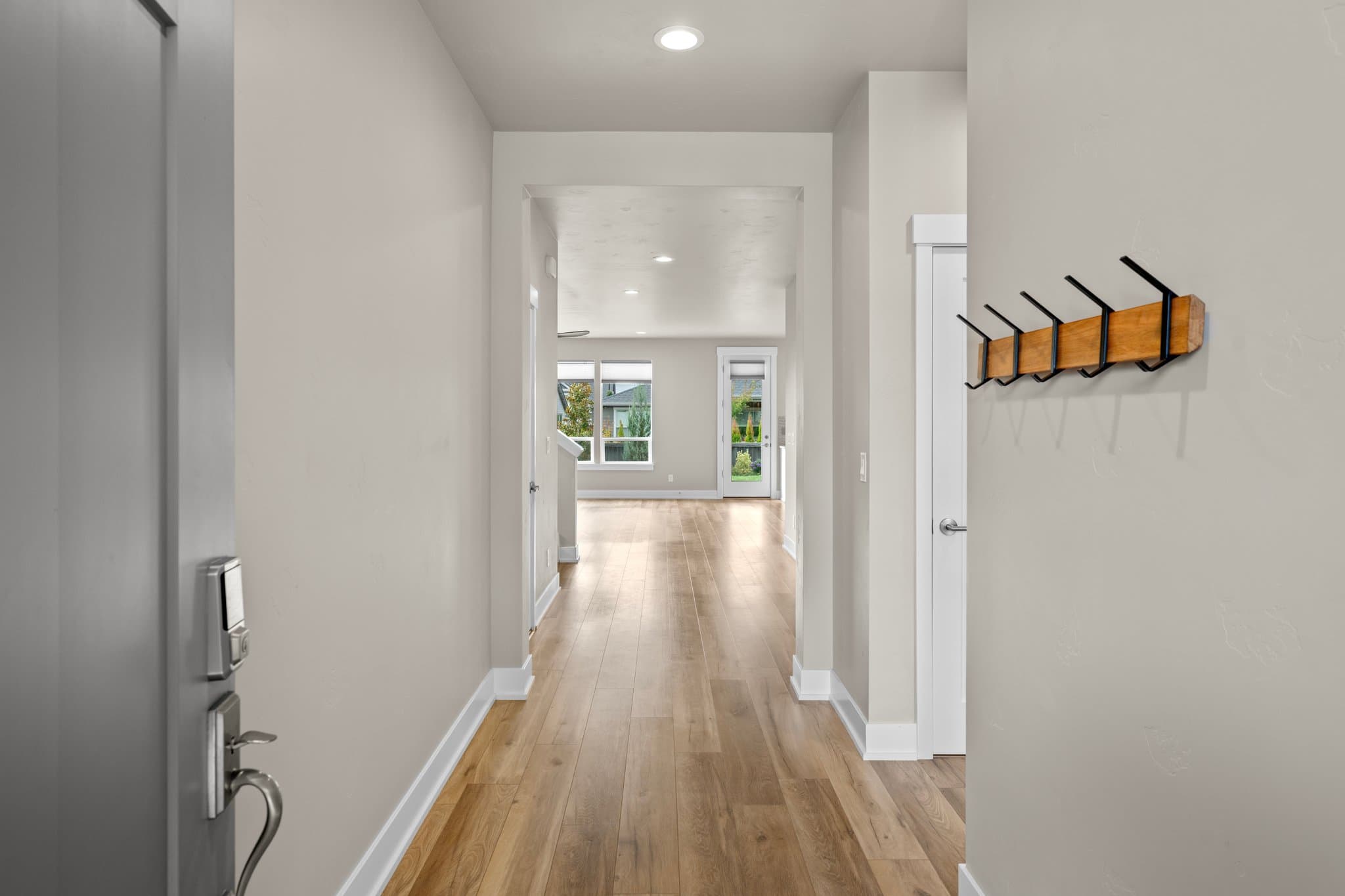 Hillsboro House: 4463 SE 62nd Avenue