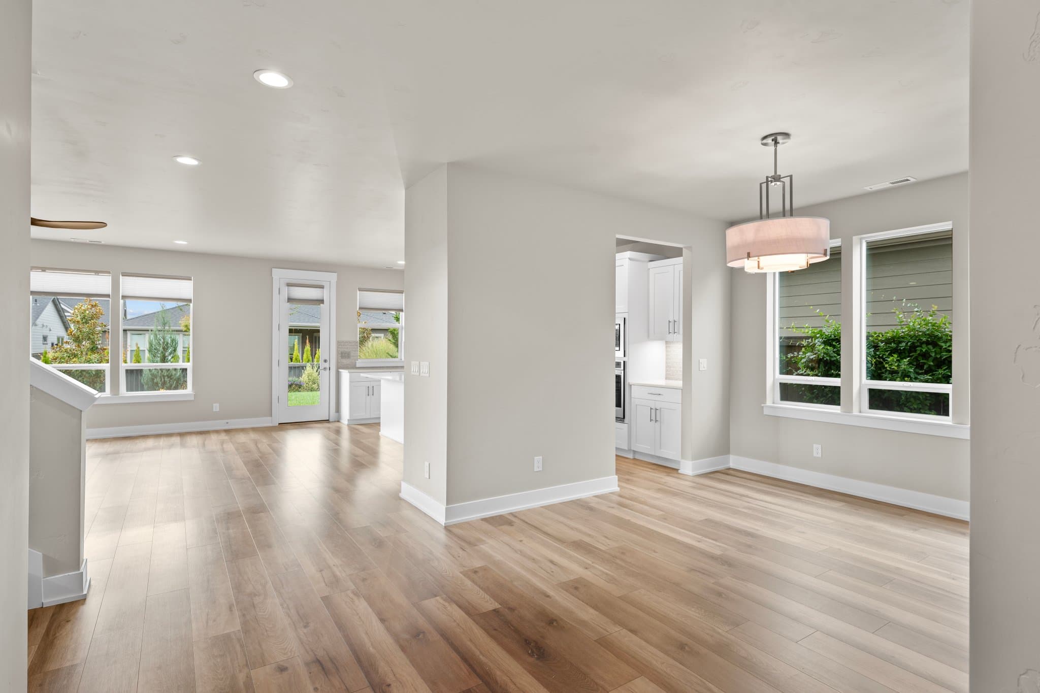 Hillsboro House: 4463 SE 62nd Avenue