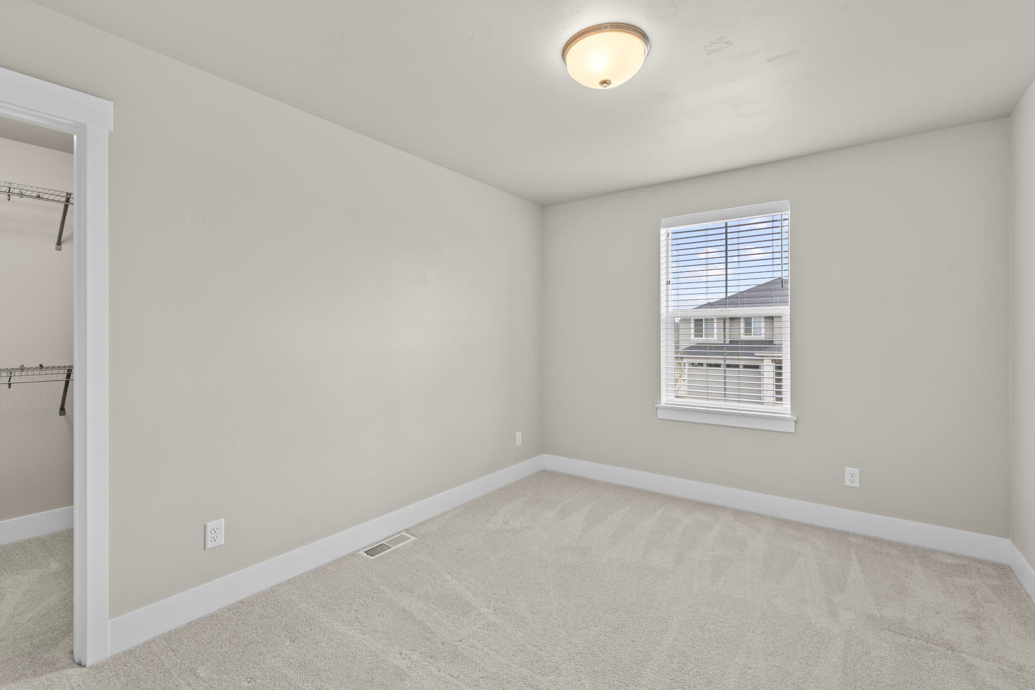 Hillsboro House: 4463 SE 62nd Avenue