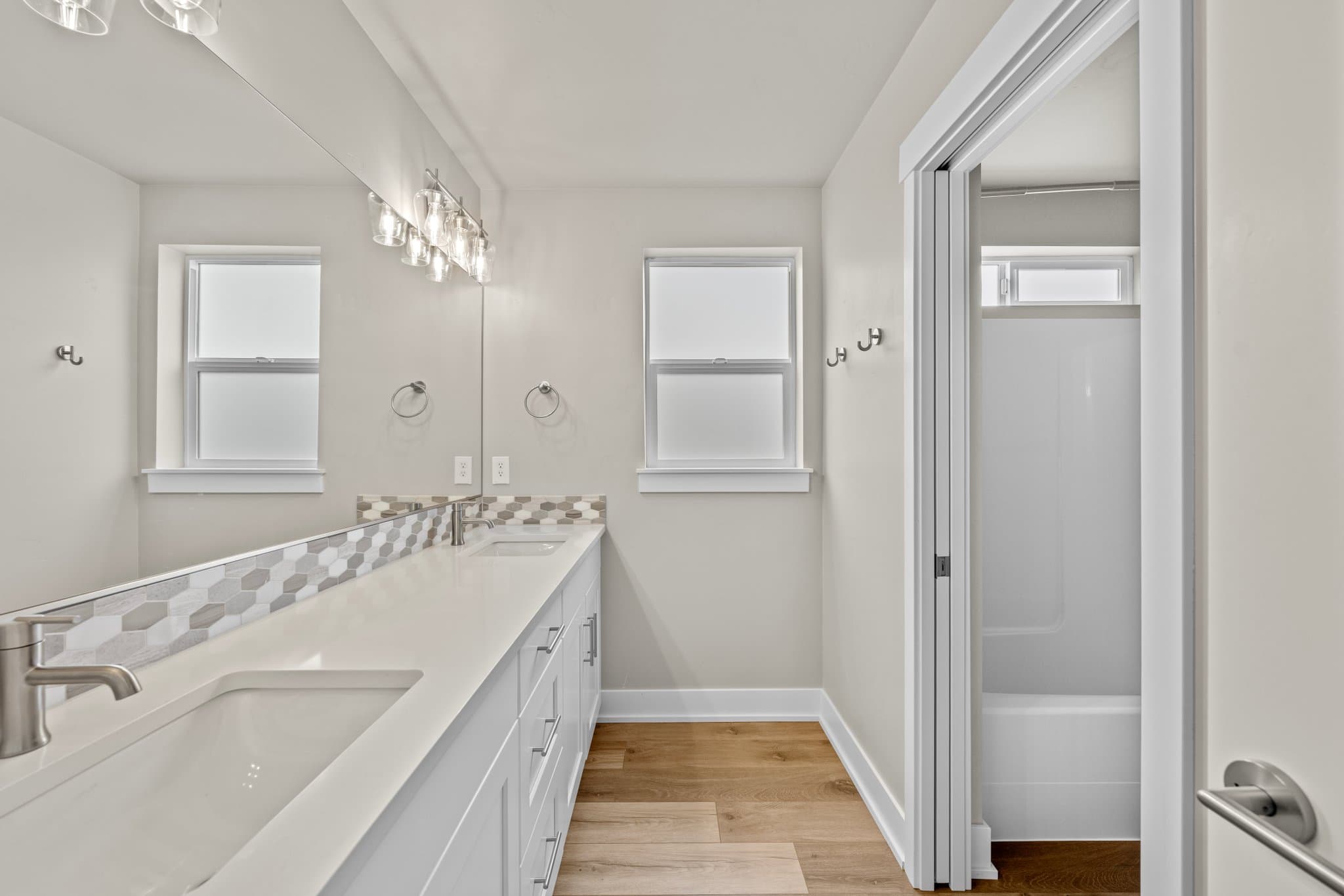 Hillsboro House: 4463 SE 62nd Avenue