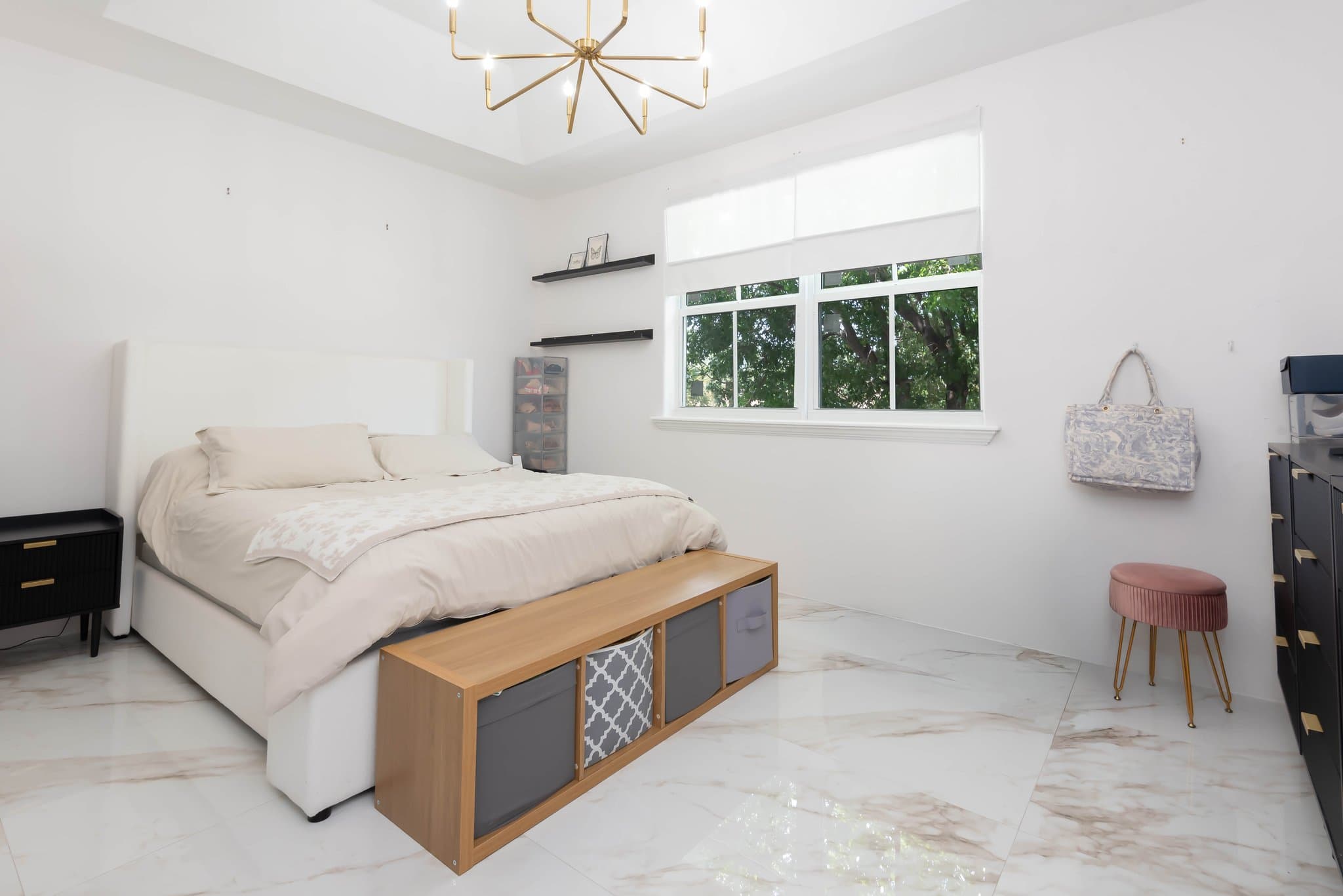 DORAL House: 5470 nw 107th