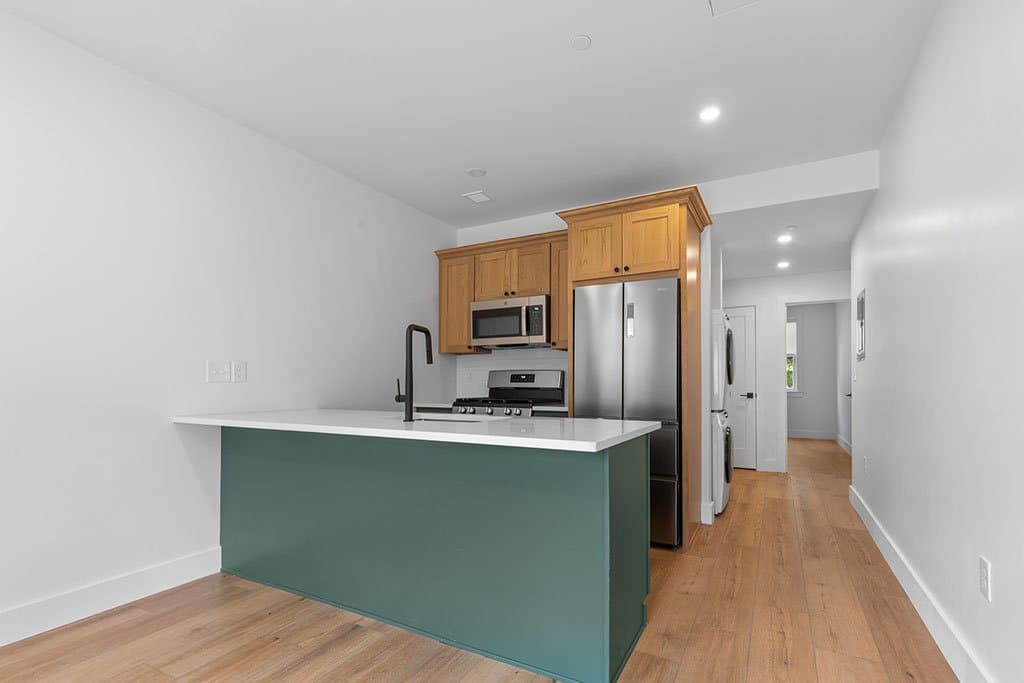 Providence Condo: 113 Ives