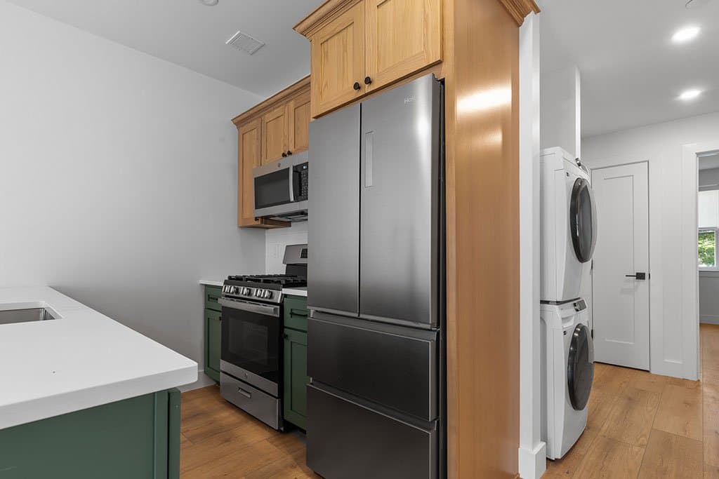 Providence Condo: 113 Ives