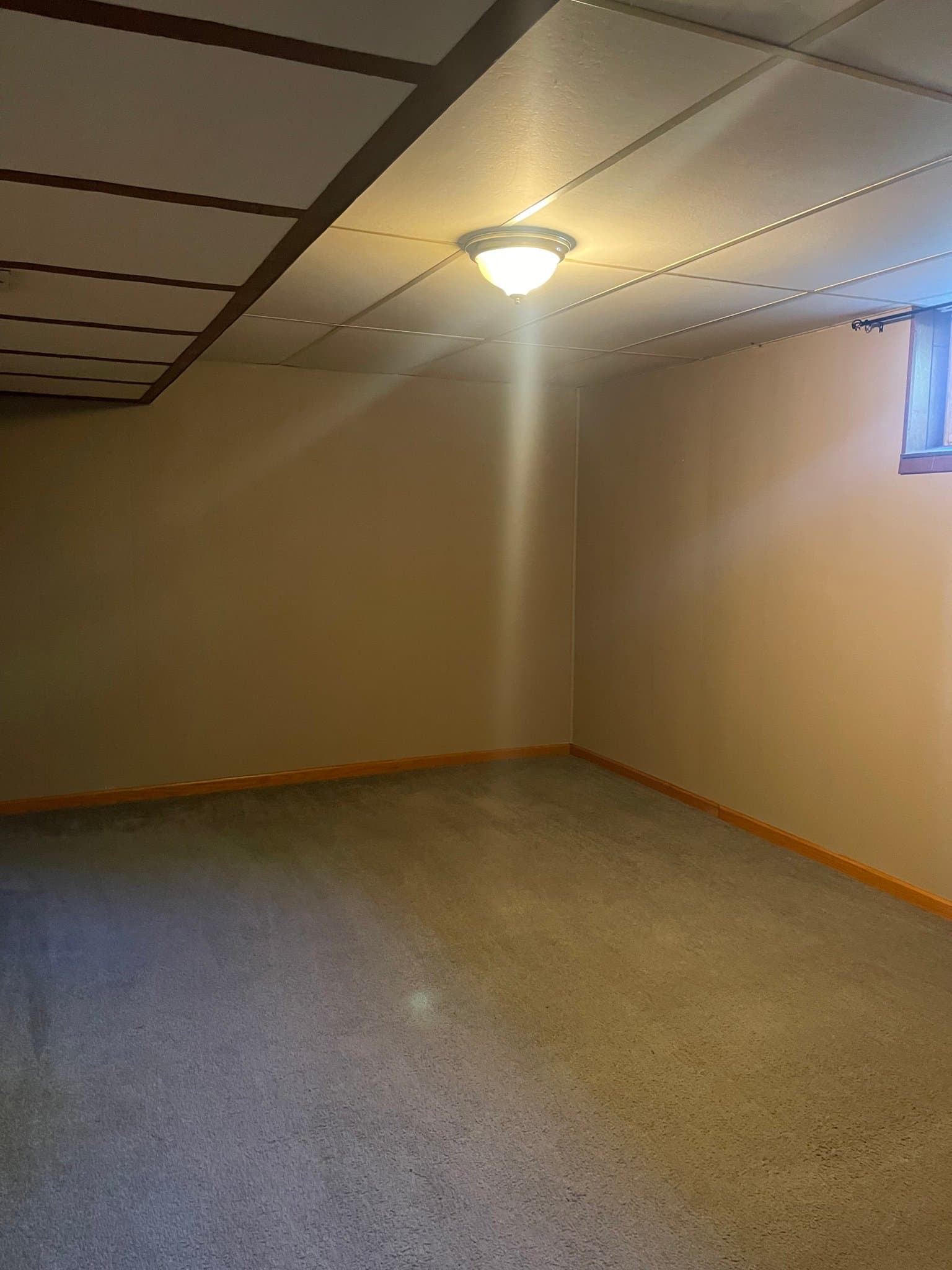 Chaska House: 293 Cardinal Ct