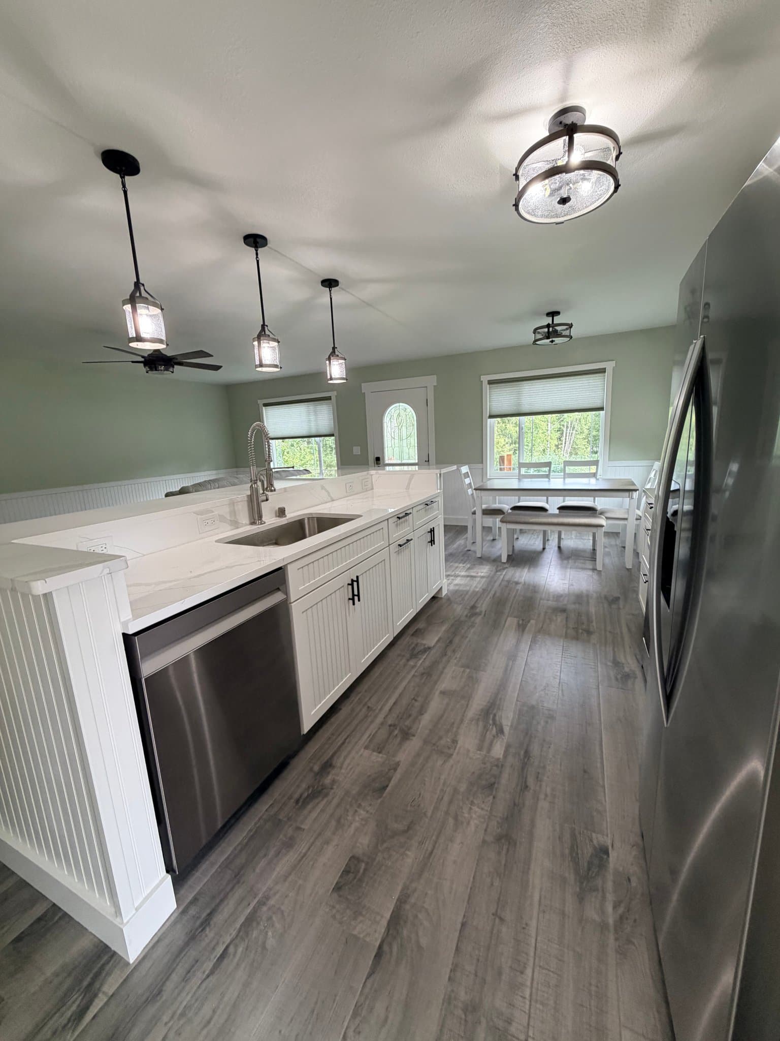 Wasilla House: 865 W Lone Cub