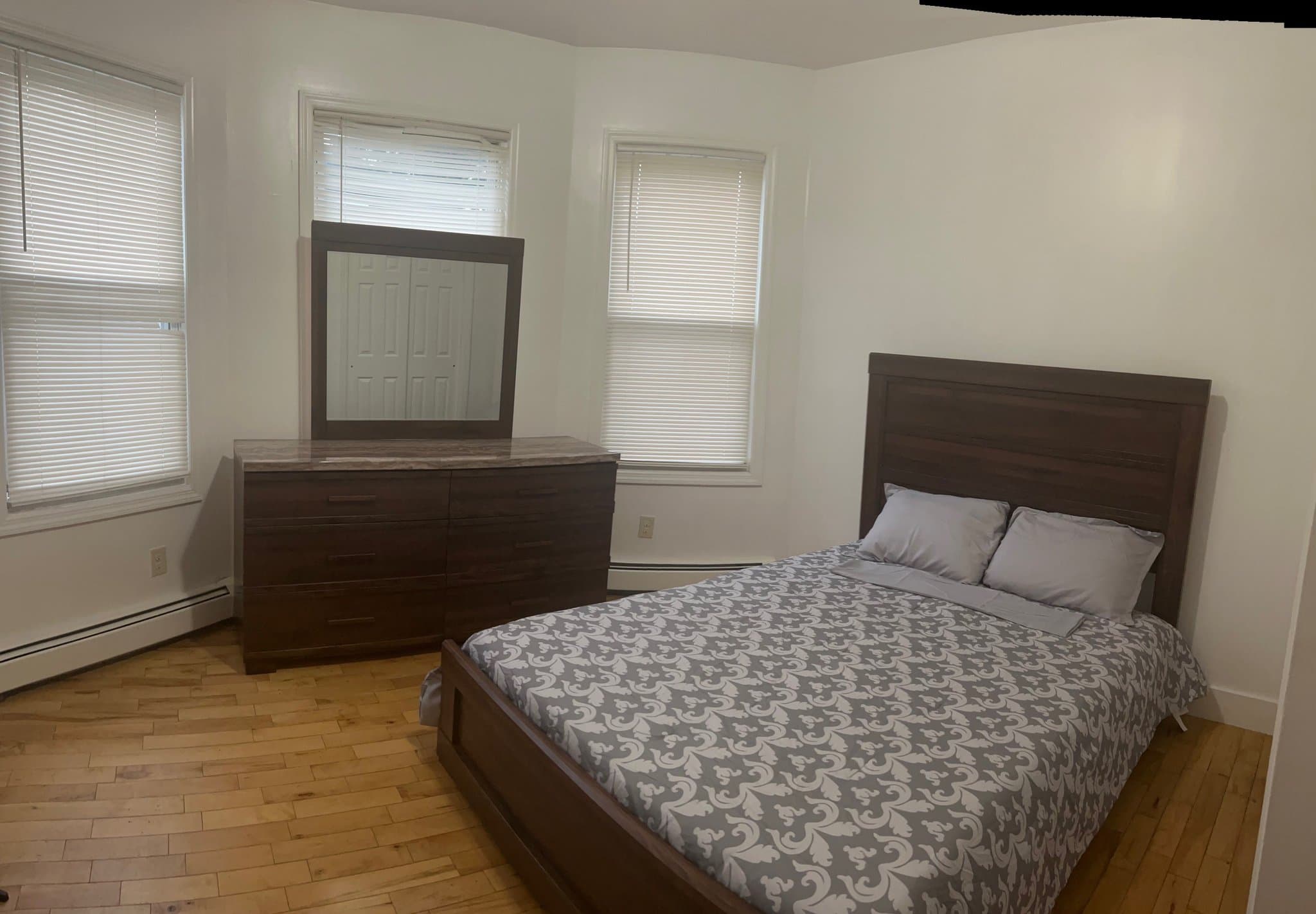 Newark Single Room: 814 South 12th Street