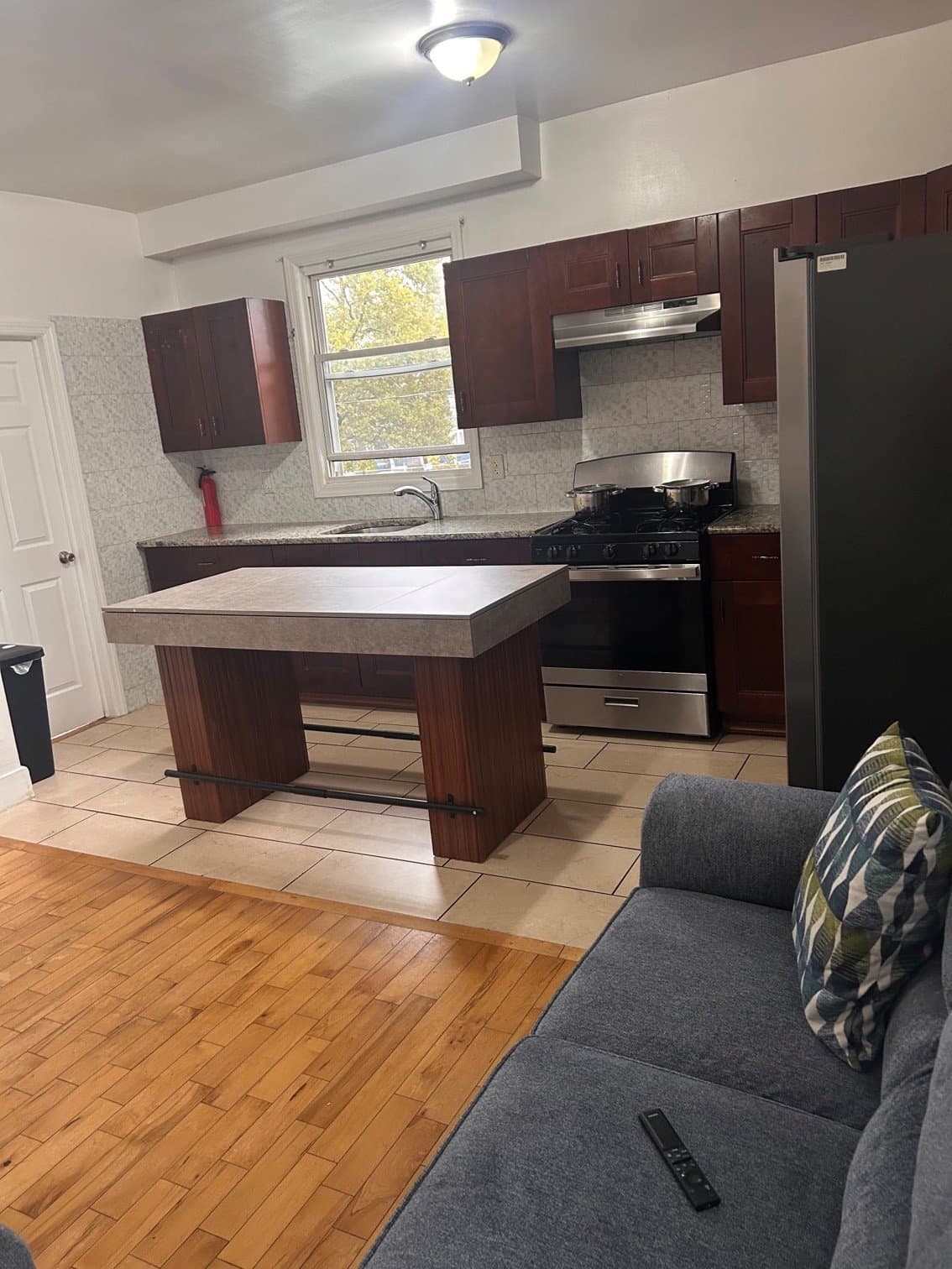 Newark Single Room: 814 South 12th Street