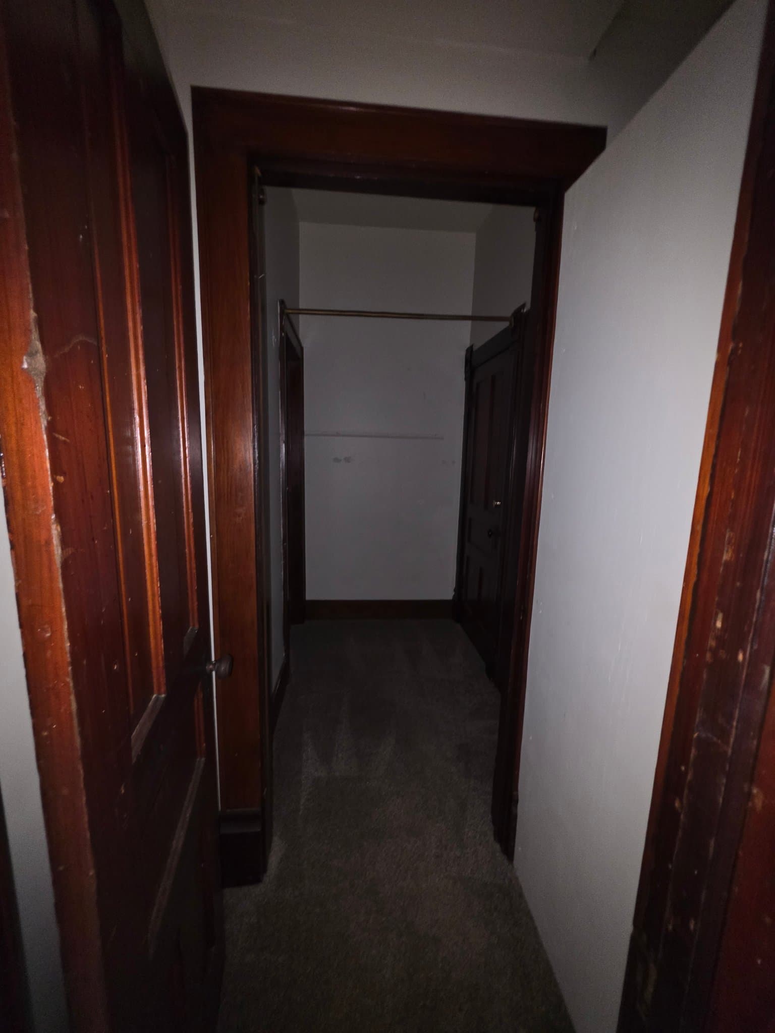Peoria Apartment: 300 Colona