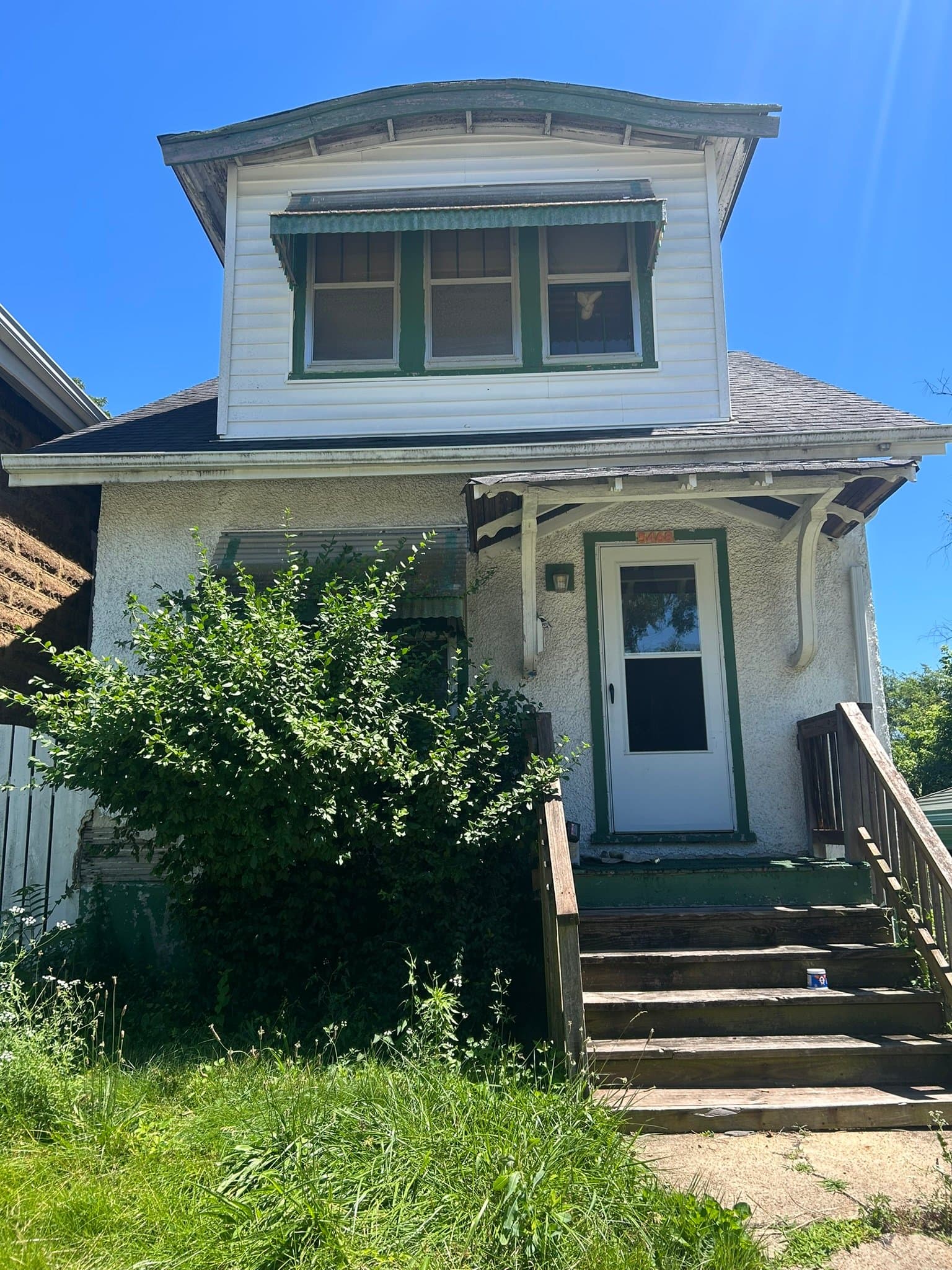 St. Louis House: 5468 Gilmore Ave.