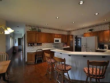 West Bend House: 5525 Bauers Drive