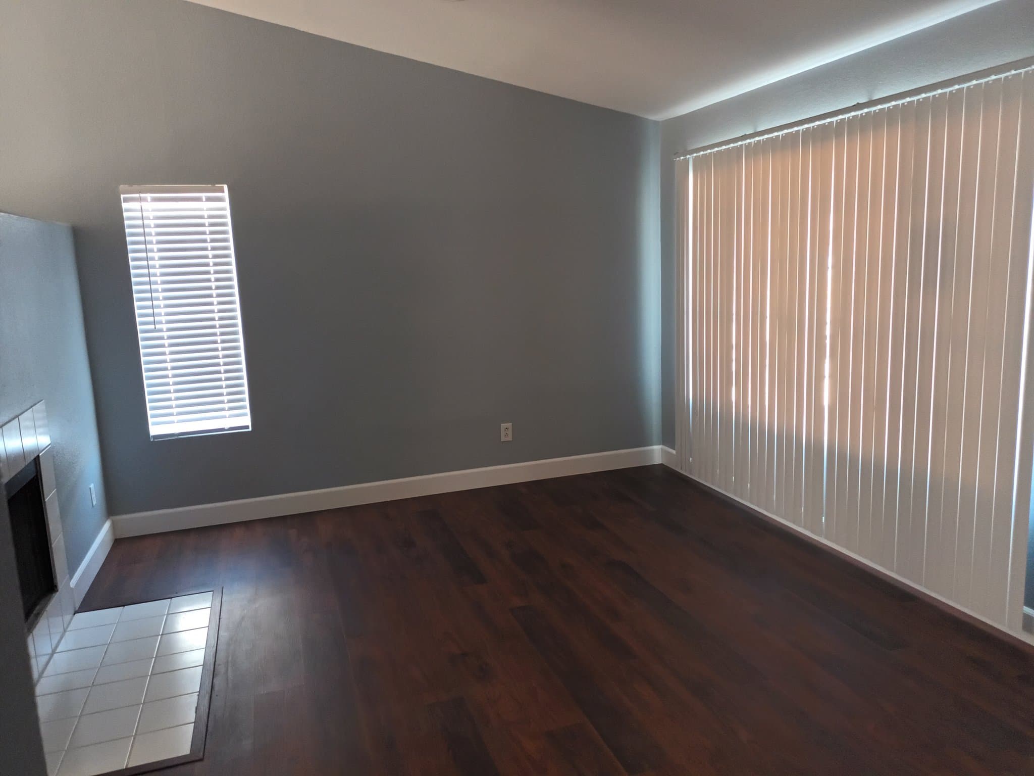Adelanto House: 14574 Monterey Place