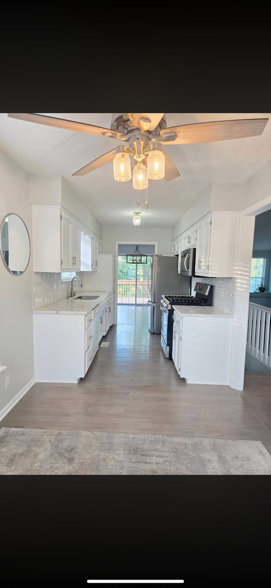 Kansas City Townhome: 6915 n bales ave