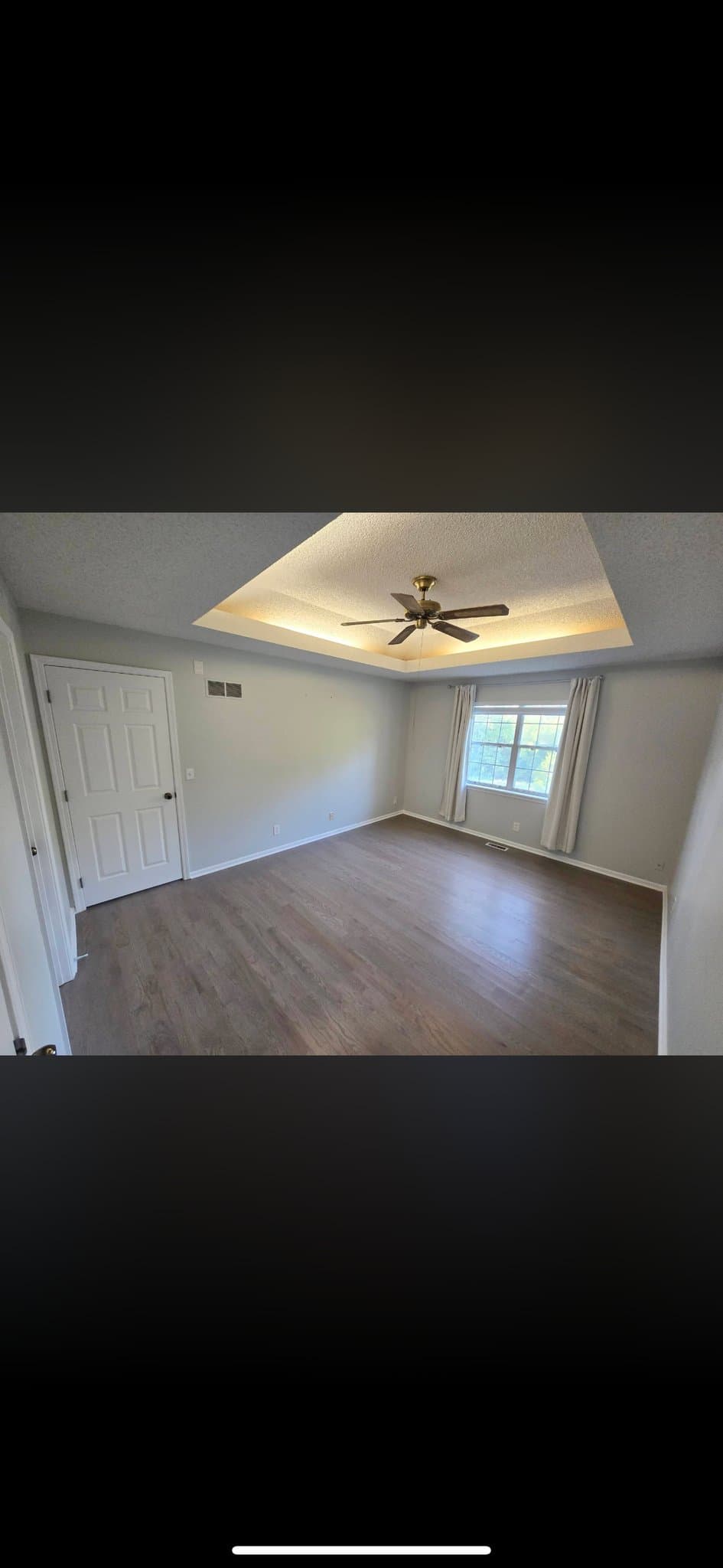 Kansas City Townhome: 6915 n bales ave