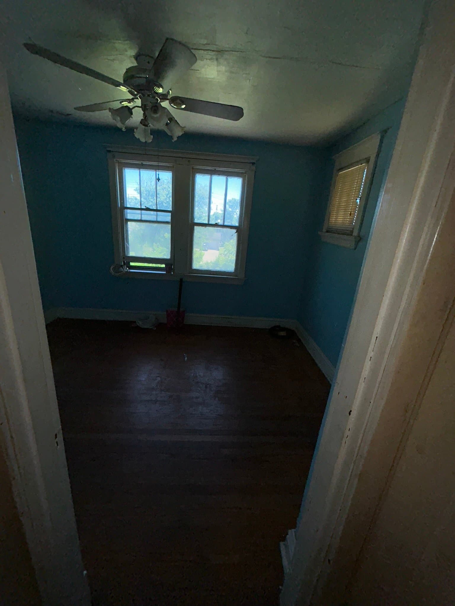 St. Louis House: 5468 Gilmore Ave.