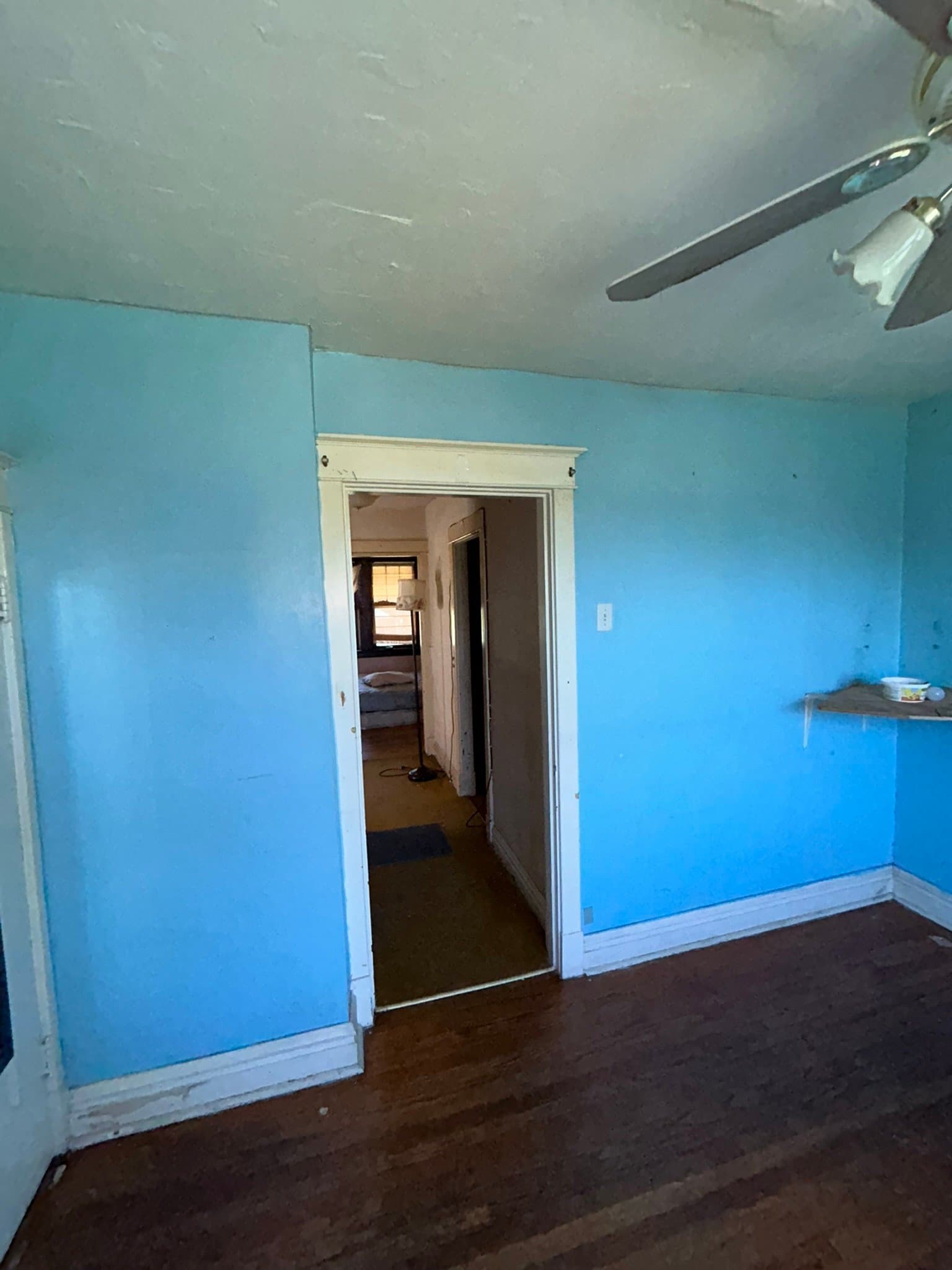 St. Louis House: 5468 Gilmore Ave.