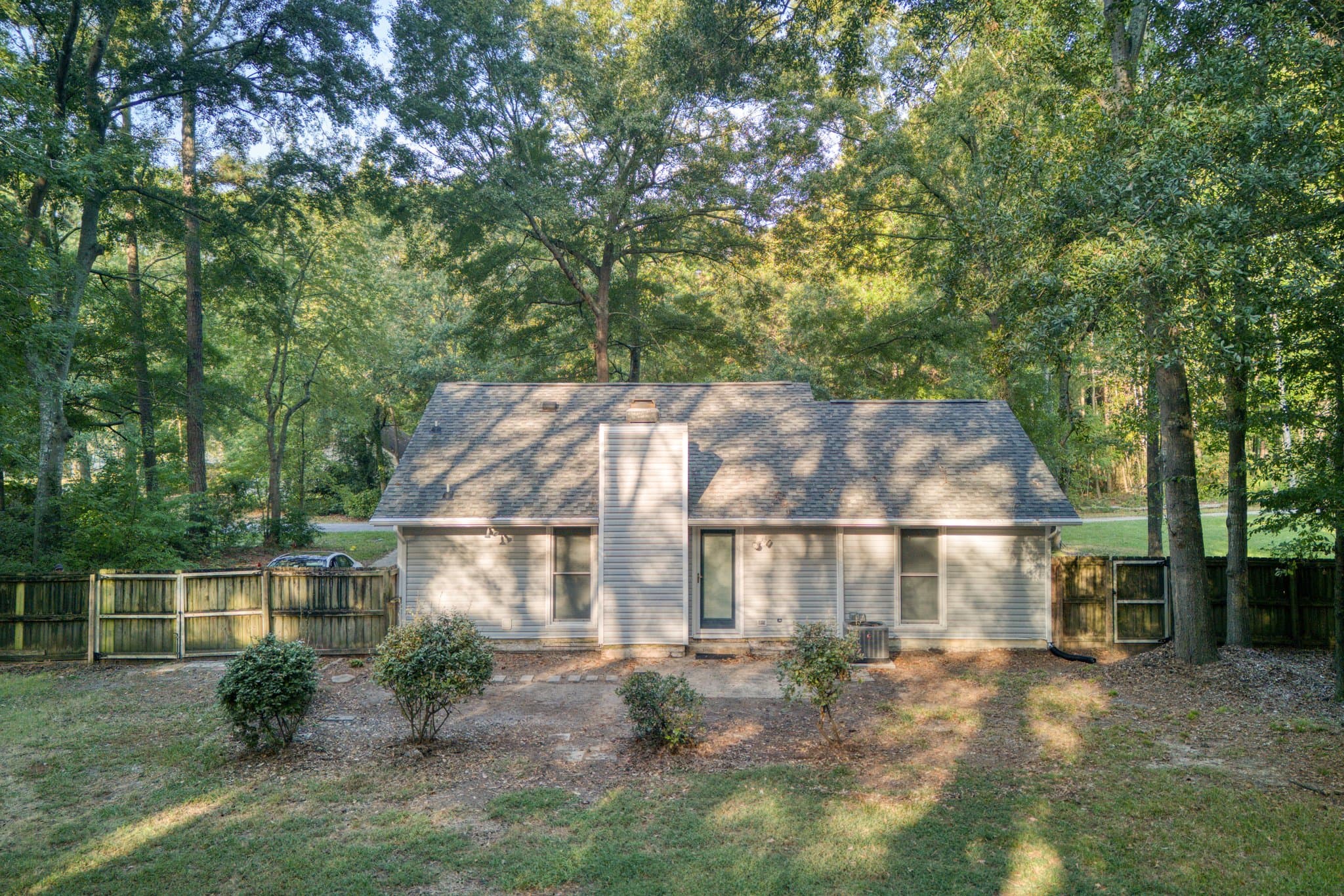 Greenville House: 1405 Kings Rd