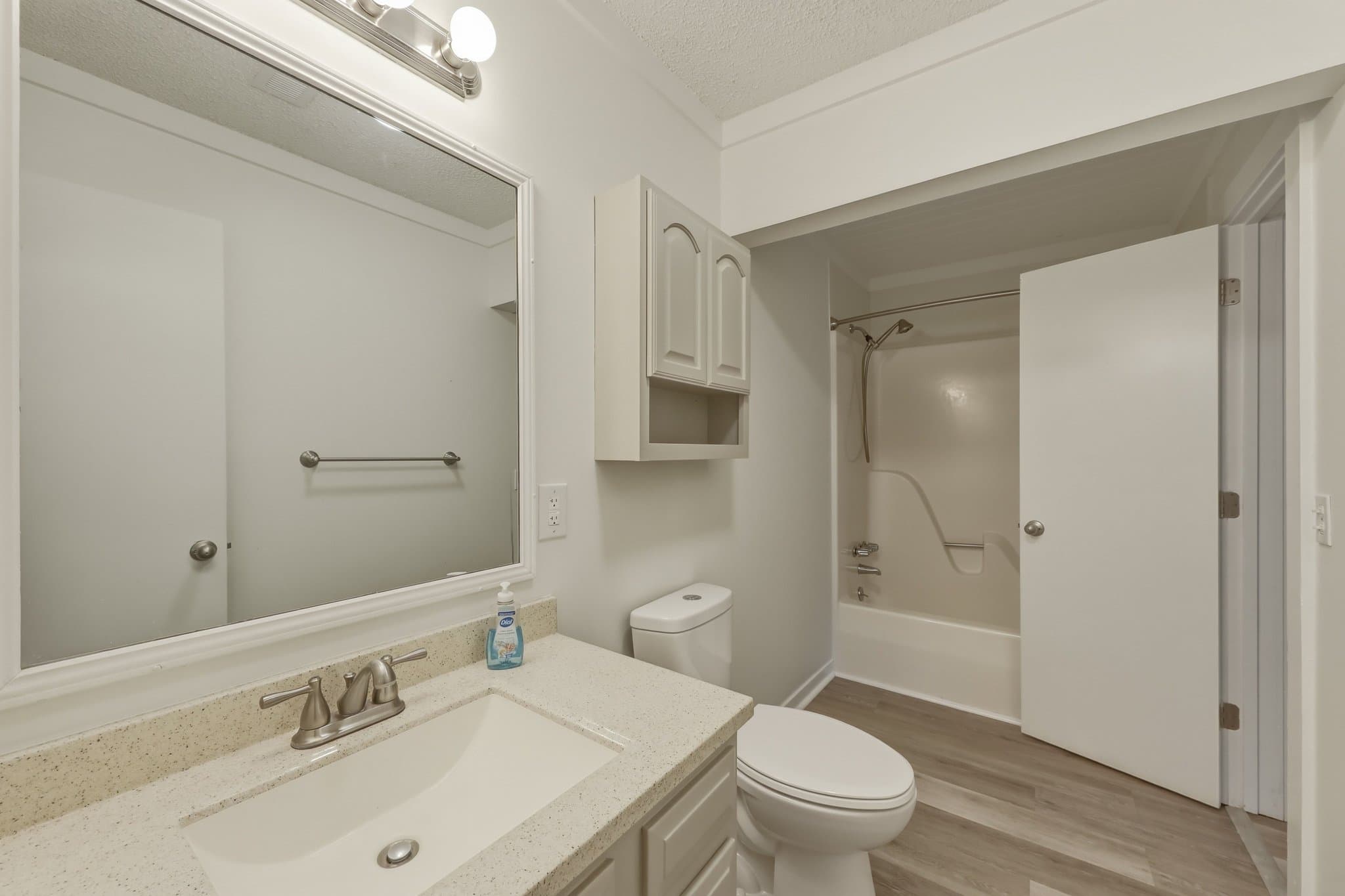 Greenville House: 1405 Kings Rd