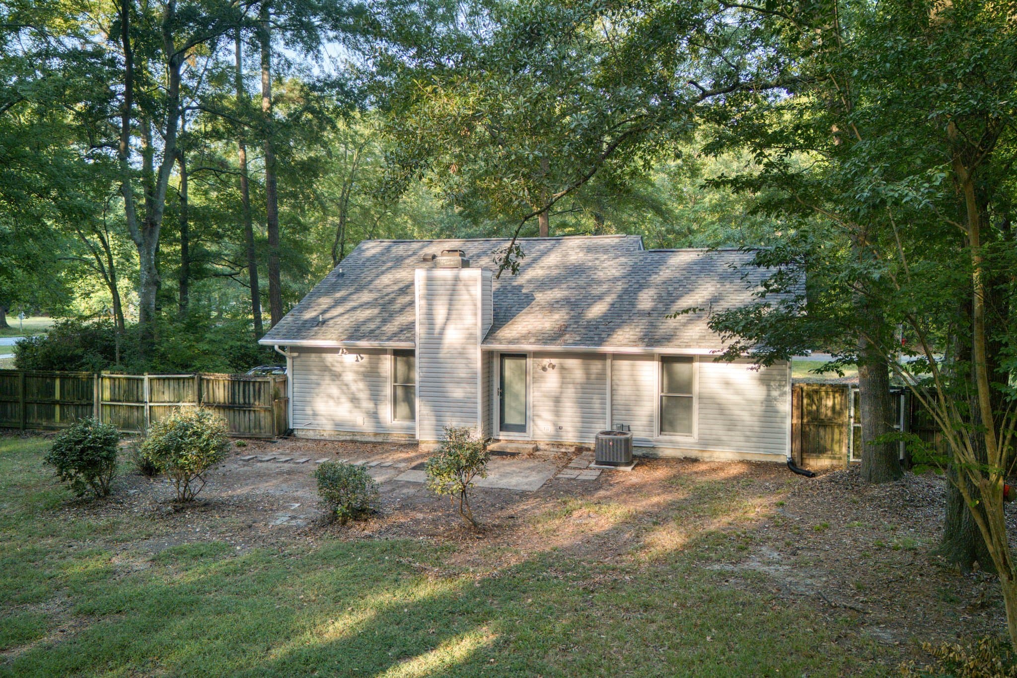 Greenville House: 1405 Kings Rd