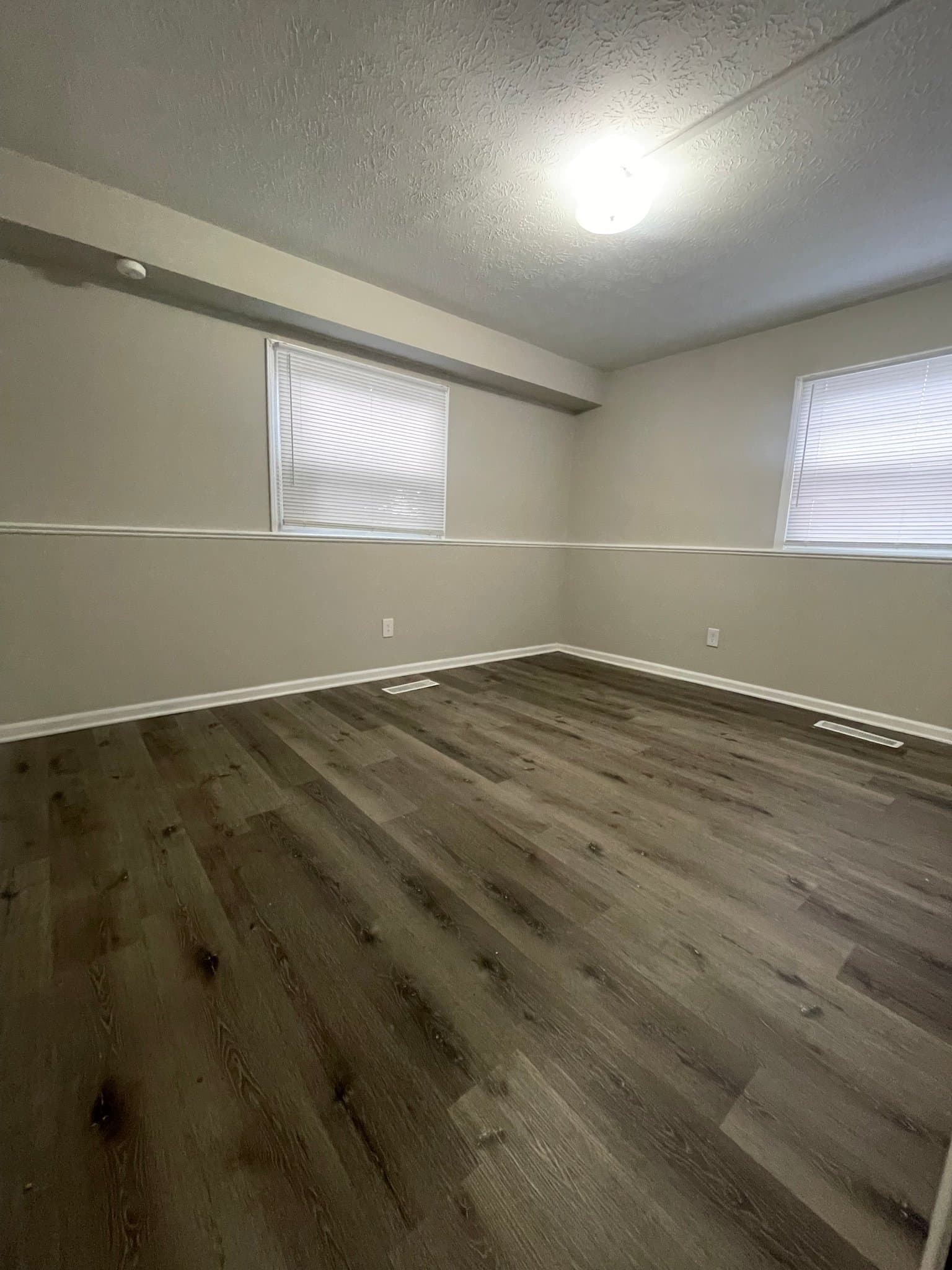 North Canton Apartment: 1145 South Main St