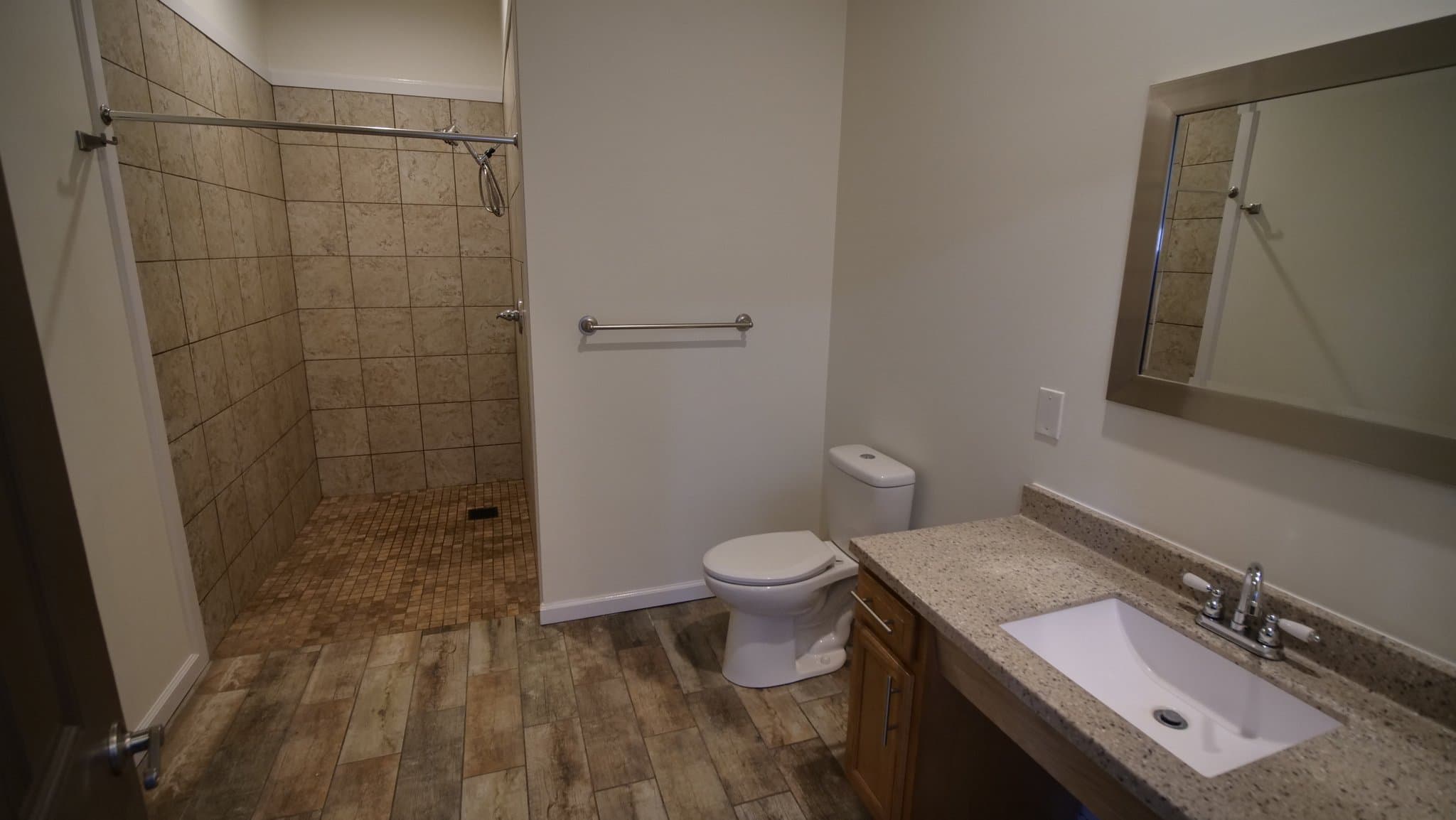 Mount Orab Apartment: 32 Parkway