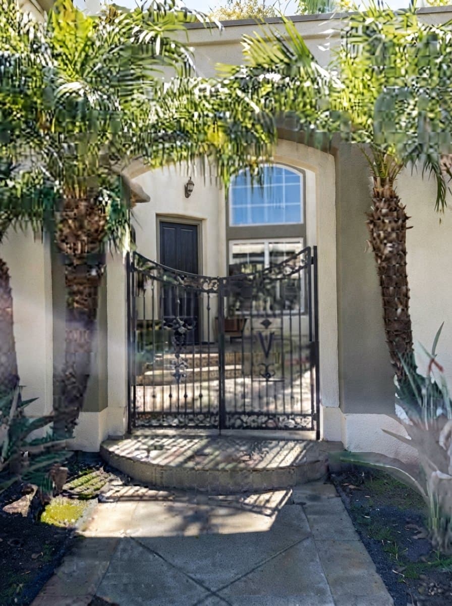 Coto de Caza House: 16 Westchester Court