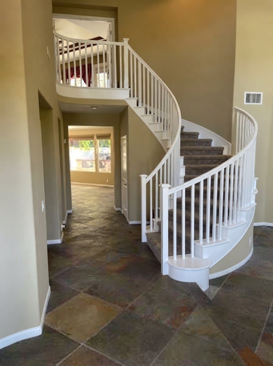 Coto de Caza House: 16 Westchester Court
