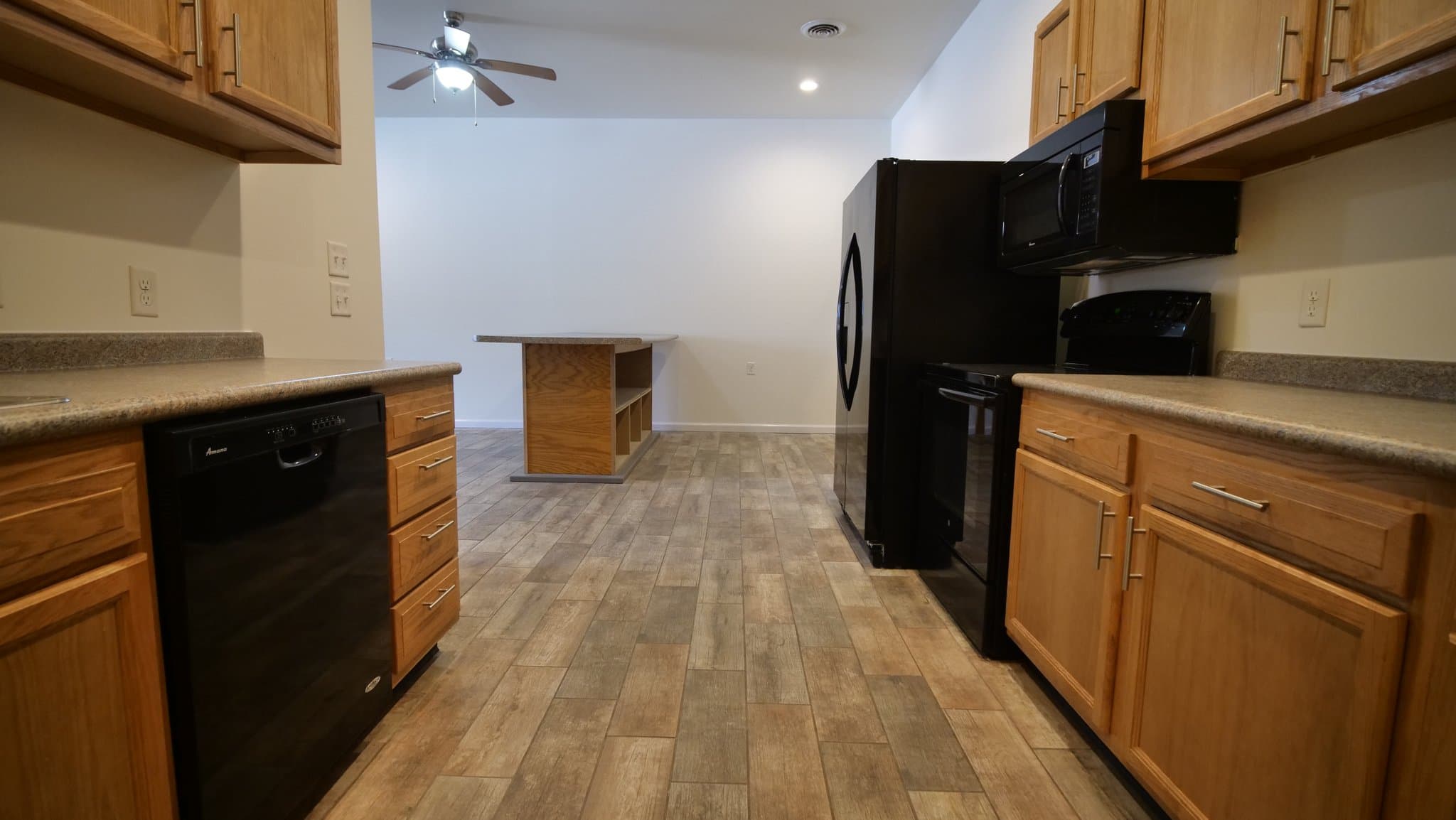 Mount Orab Apartment: 32 Parkway