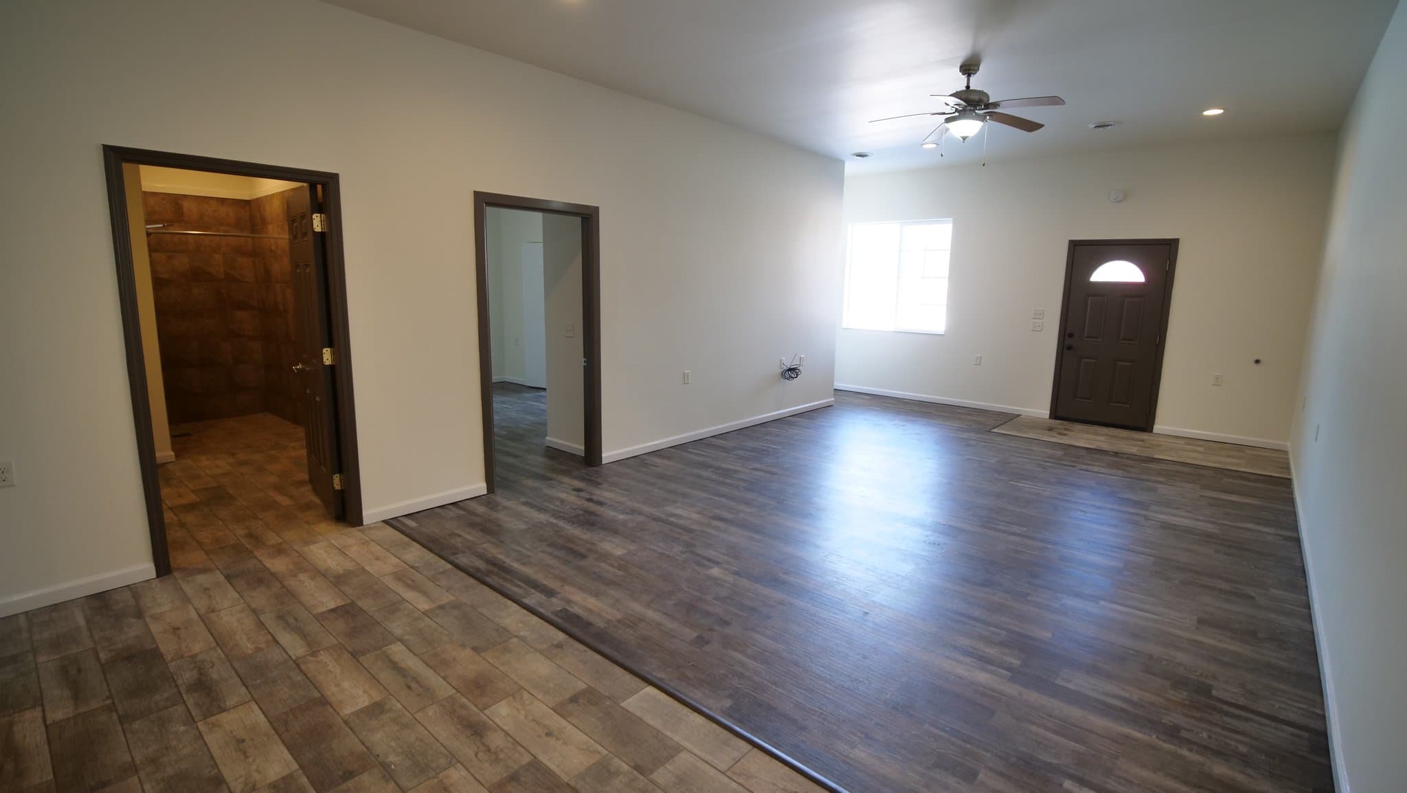 Mount Orab Apartment: 32 Parkway