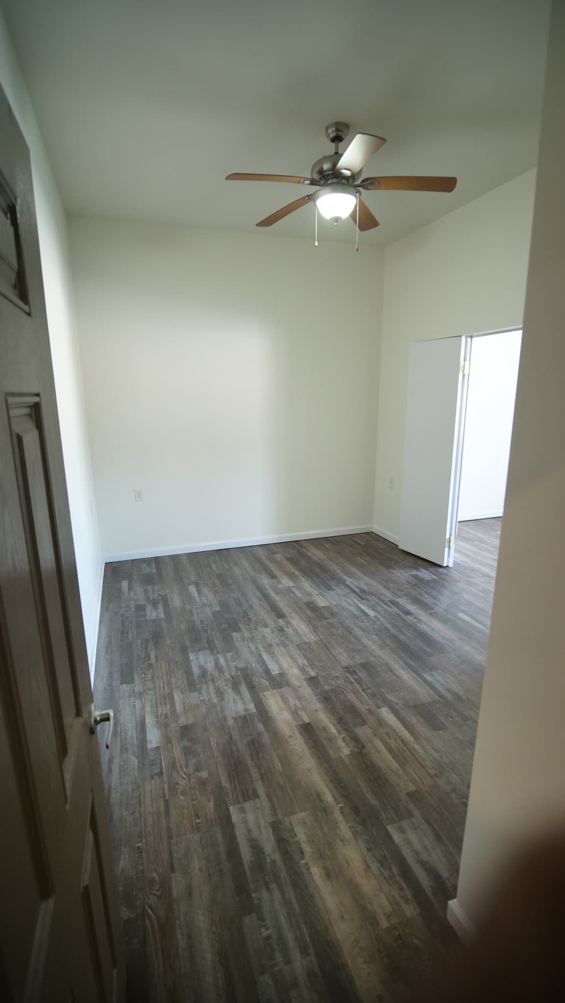 Mount Orab Apartment: 32 Parkway