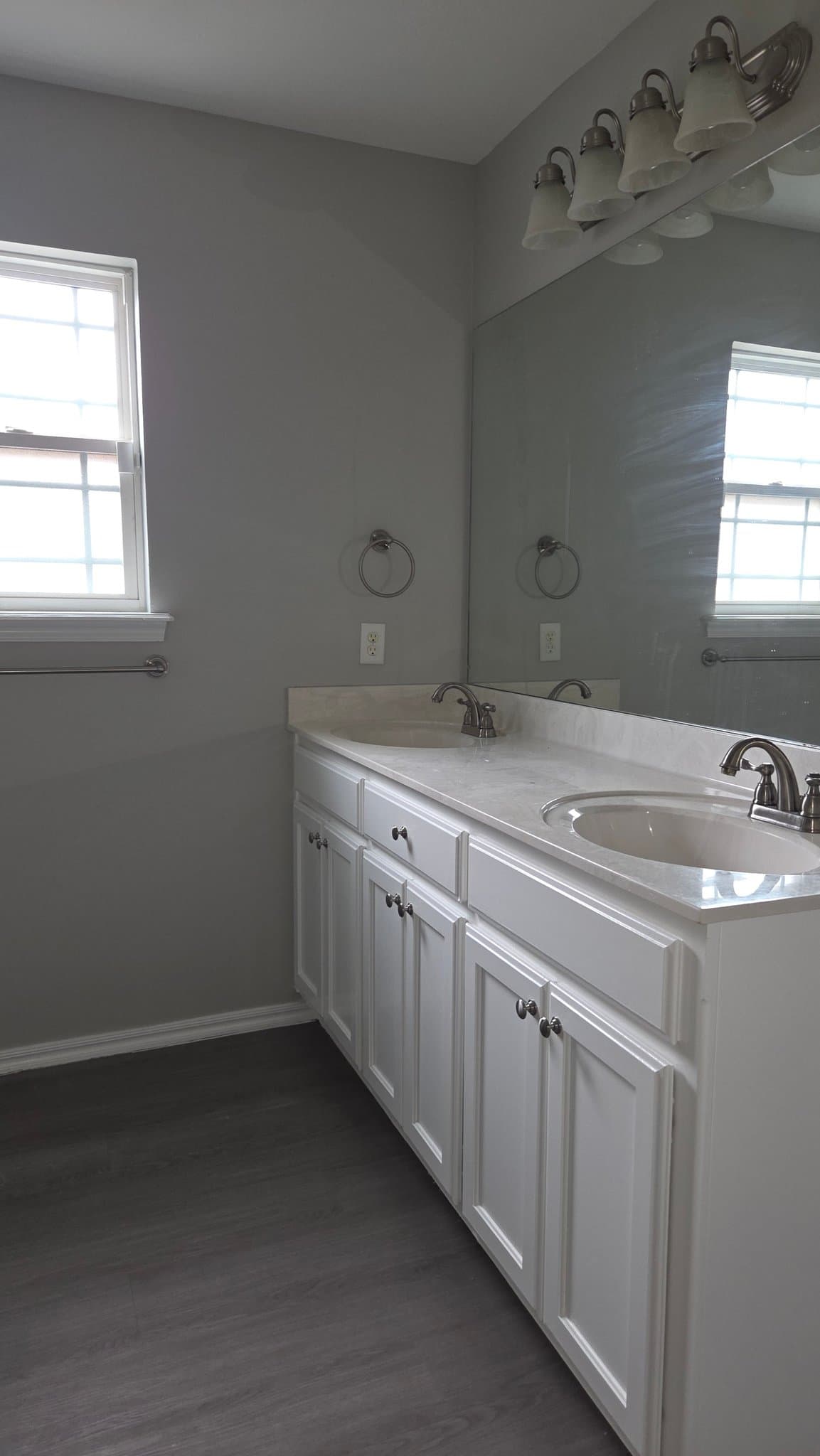 Broken Arrow House: 8976 S 254th E Ave