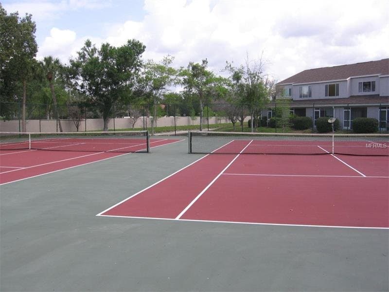 Tampa Townhome: 5920 Bayside Key Dr