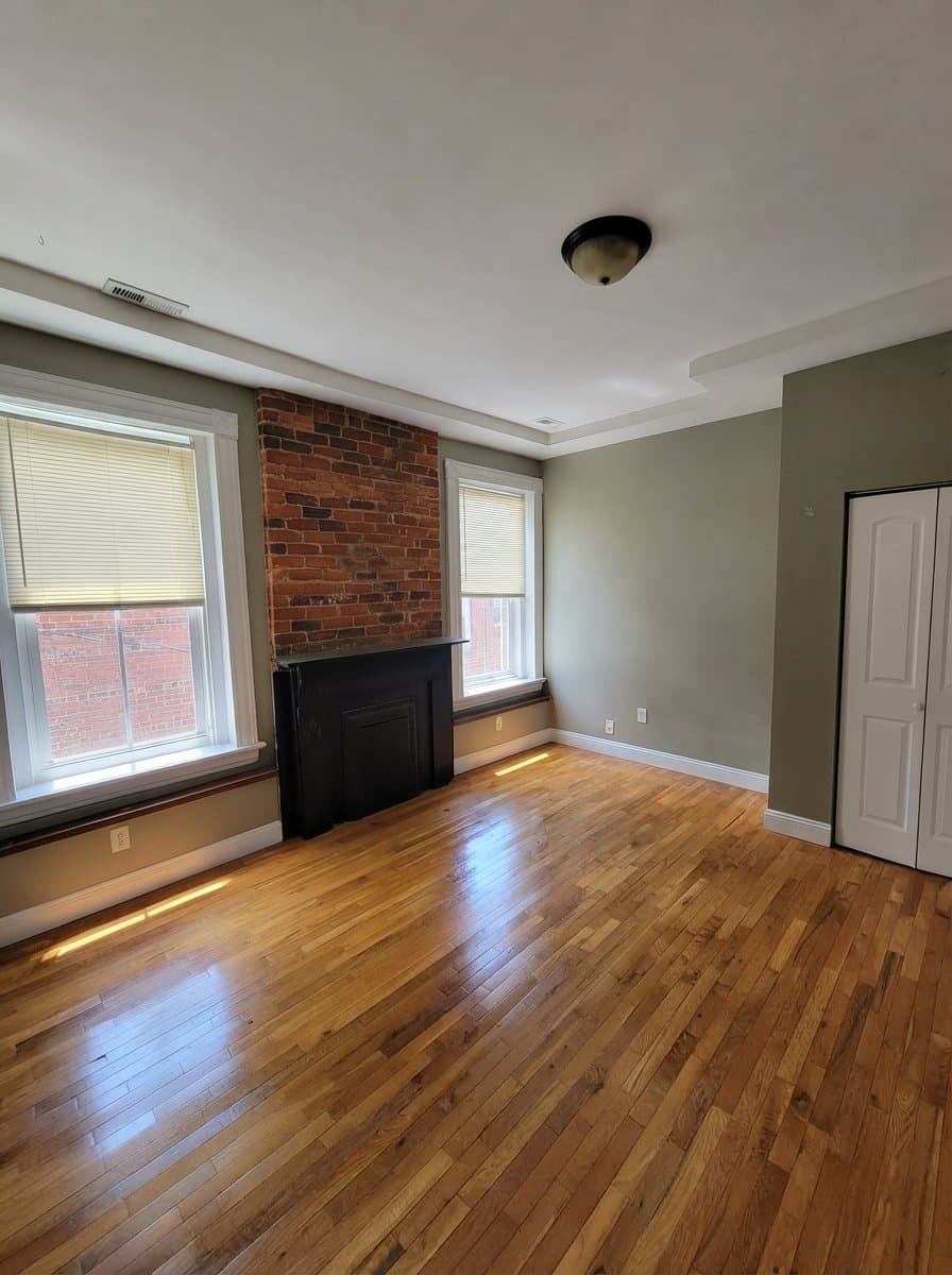 Richmond House: 809 N 21st St