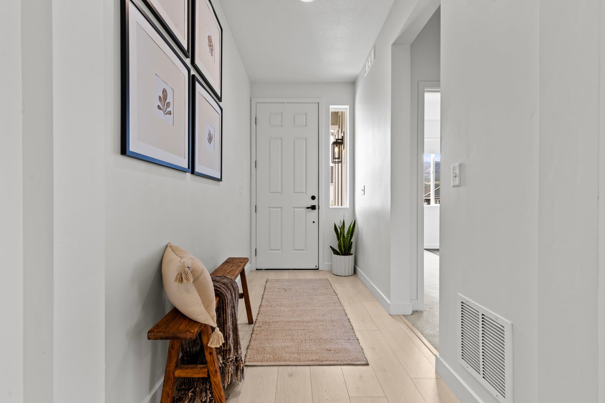 Morgan House: 4976 w Escalante Lane