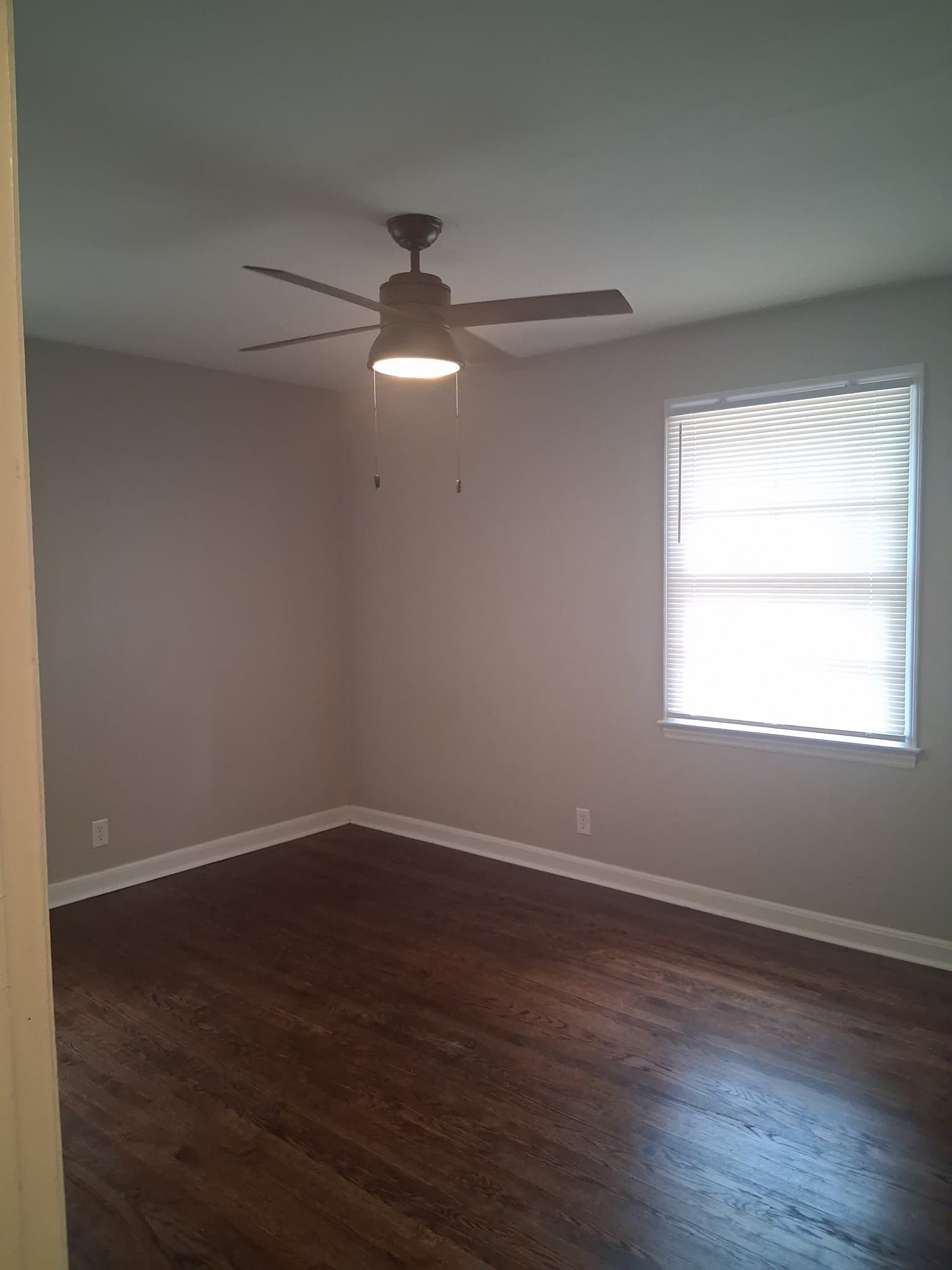 Greensboro House: 2000 Queens Ct